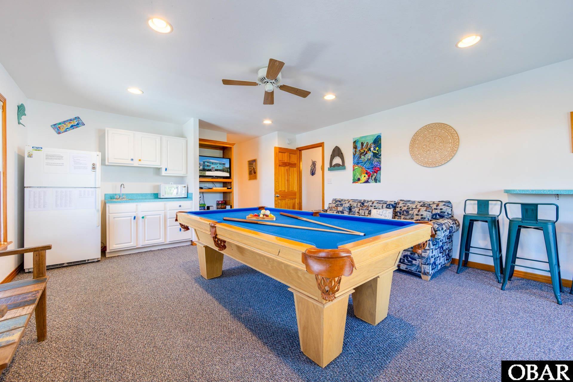 252 Ocean Boulevard, Southern Shores, NC 27949, 7 Bedrooms Bedrooms, ,8 BathroomsBathrooms,Residential,For sale,Ocean Boulevard,127035