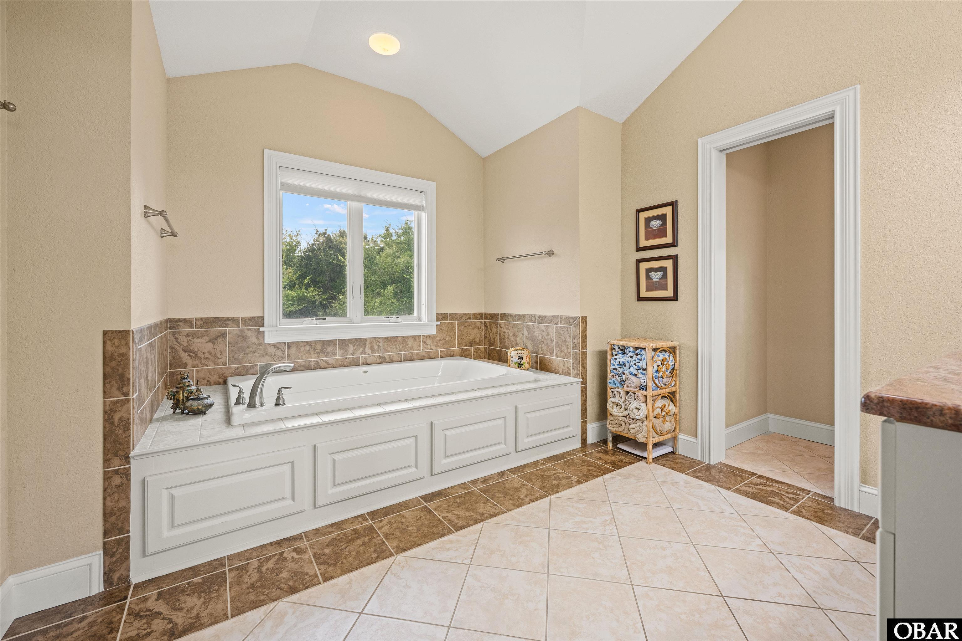 283 Wax Myrtle Trail, Southern Shores, NC 27949, 5 Bedrooms Bedrooms, ,5 BathroomsBathrooms,Residential,For sale,Wax Myrtle Trail,127040