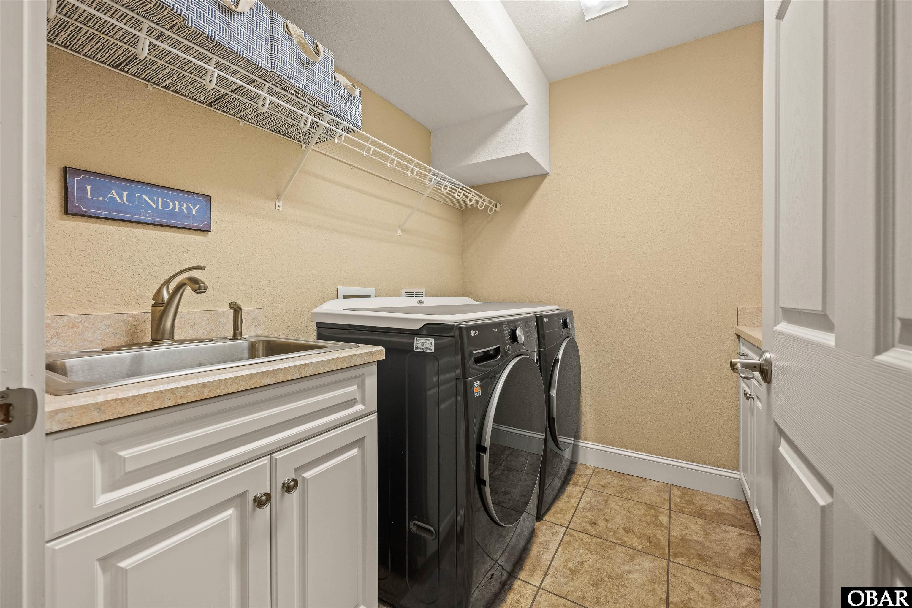 283 Wax Myrtle Trail, Southern Shores, NC 27949, 5 Bedrooms Bedrooms, ,5 BathroomsBathrooms,Residential,For sale,Wax Myrtle Trail,127040