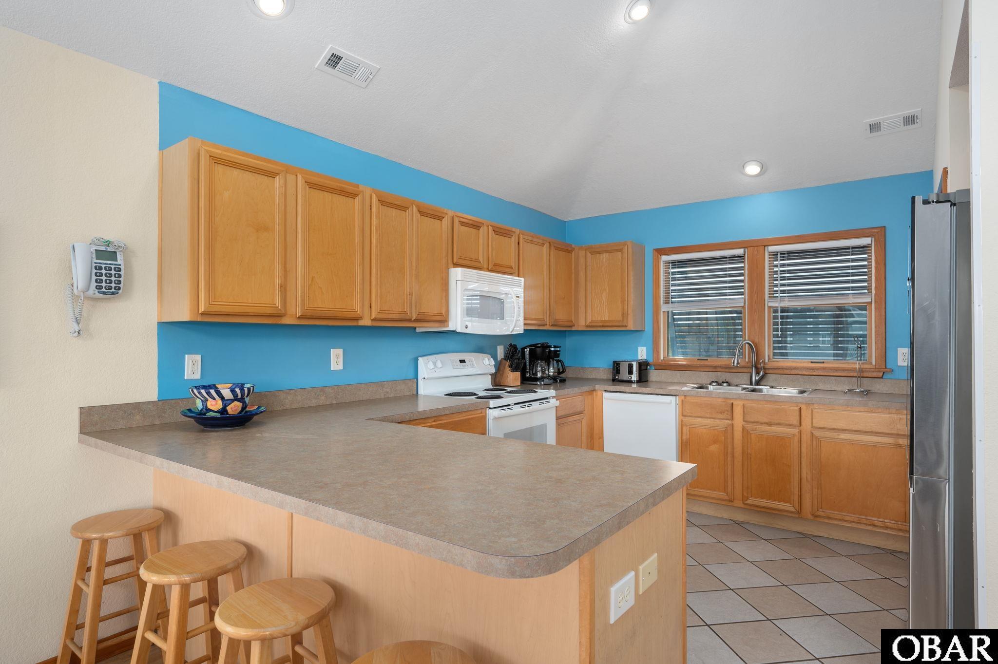 987 Whalehead Drive, Corolla, NC 27927, 6 Bedrooms Bedrooms, ,5 BathroomsBathrooms,Residential,For sale,Whalehead Drive,127042