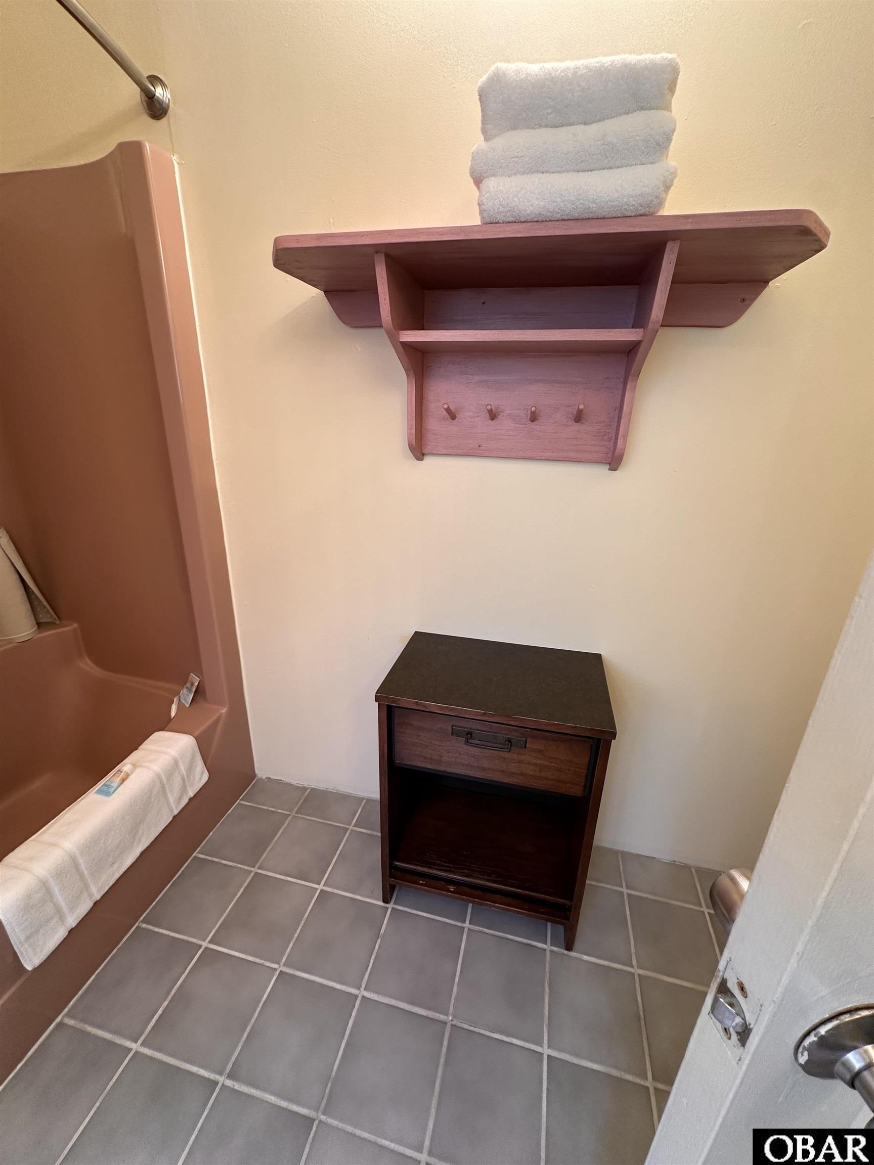 180 Irvin Garrish Highway, Ocracoke, NC 27960, 1 Bedroom Bedrooms, ,1 BathroomBathrooms,Residential,For sale,Irvin Garrish Highway,127049