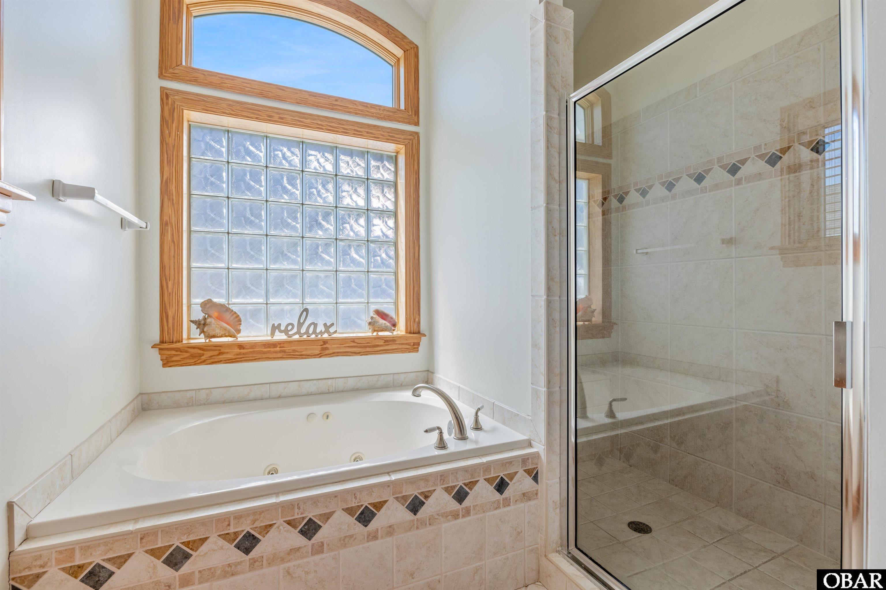 40240 Ocean Isle Loop, Avon, NC 27915, 7 Bedrooms Bedrooms, ,7 BathroomsBathrooms,Residential,For sale,Ocean Isle Loop,127057