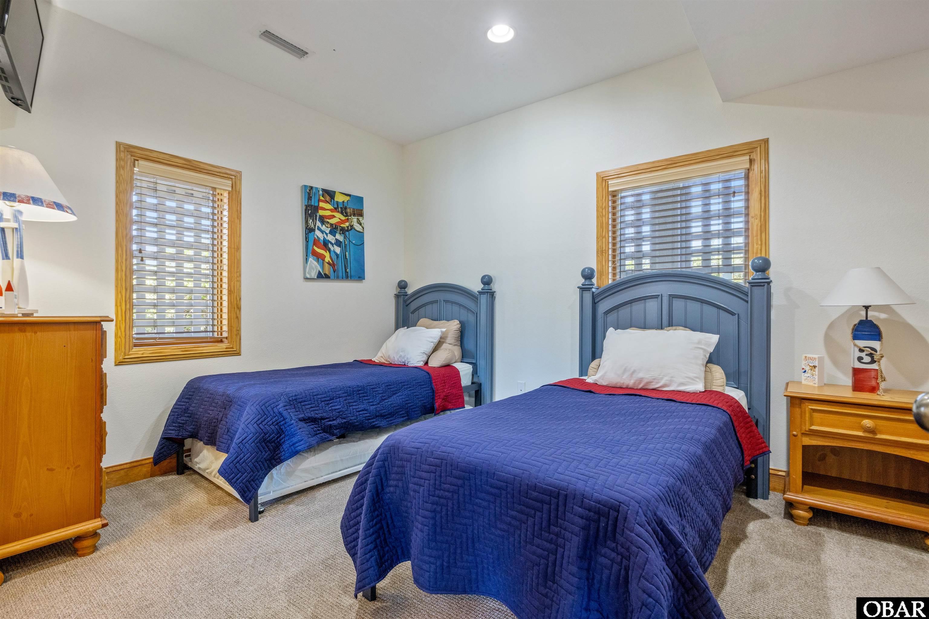 40240 Ocean Isle Loop, Avon, NC 27915, 7 Bedrooms Bedrooms, ,7 BathroomsBathrooms,Residential,For sale,Ocean Isle Loop,127057