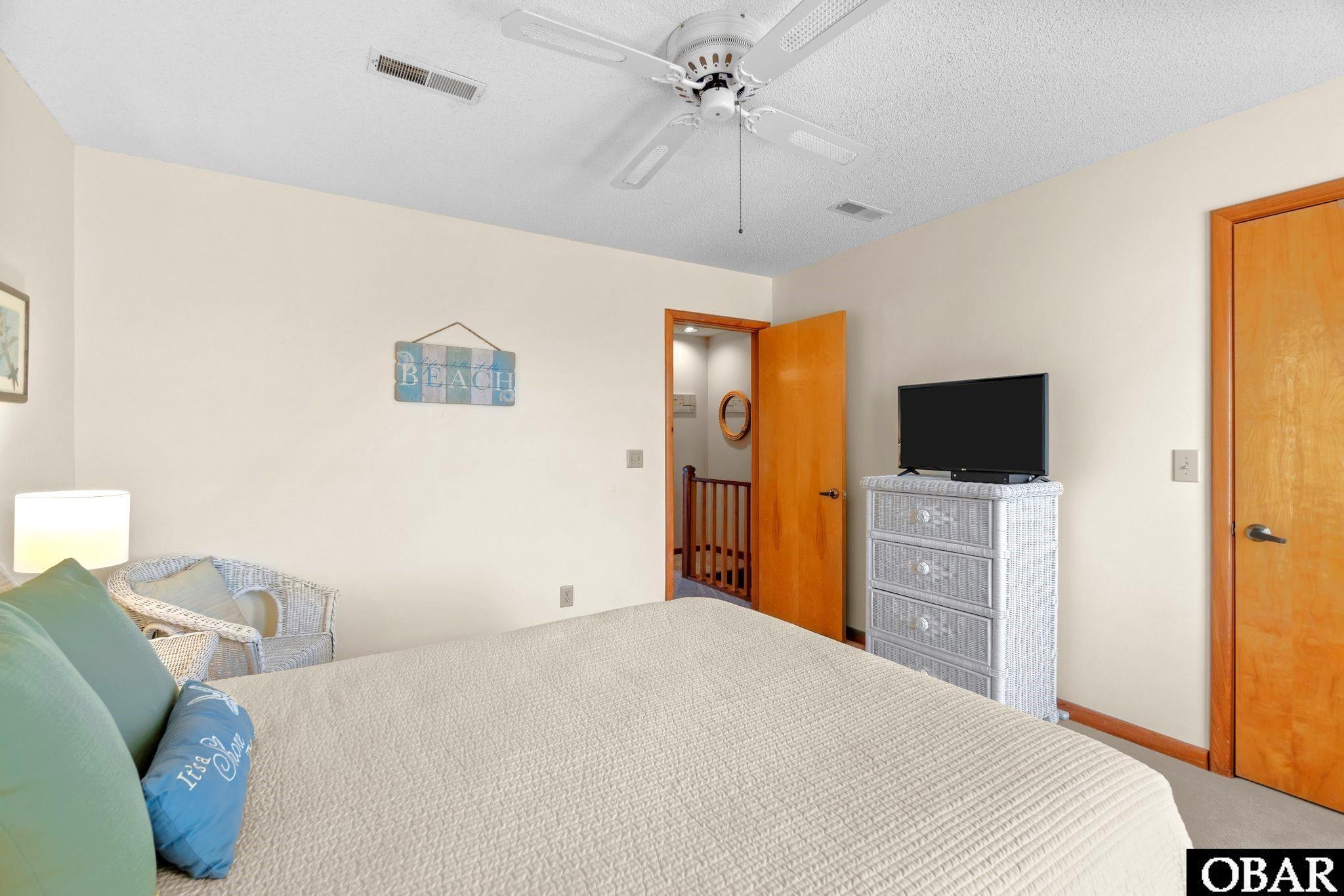 3836 Virginia Dare Trail, Kitty Hawk, NC 27949, 3 Bedrooms Bedrooms, ,2 BathroomsBathrooms,Residential,For sale,Virginia Dare Trail,127059