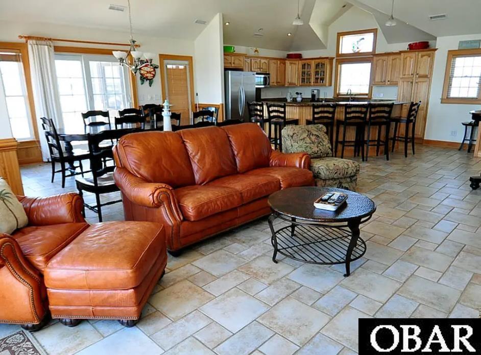 1592 Sandpiper Road, Corolla, NC 27927, 8 Bedrooms Bedrooms, ,6 BathroomsBathrooms,Residential,For sale,Sandpiper Road,127068