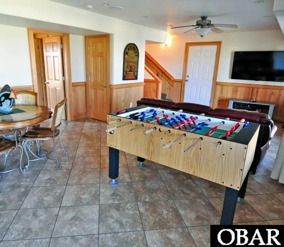 1592 Sandpiper Road, Corolla, NC 27927, 8 Bedrooms Bedrooms, ,6 BathroomsBathrooms,Residential,For sale,Sandpiper Road,127068