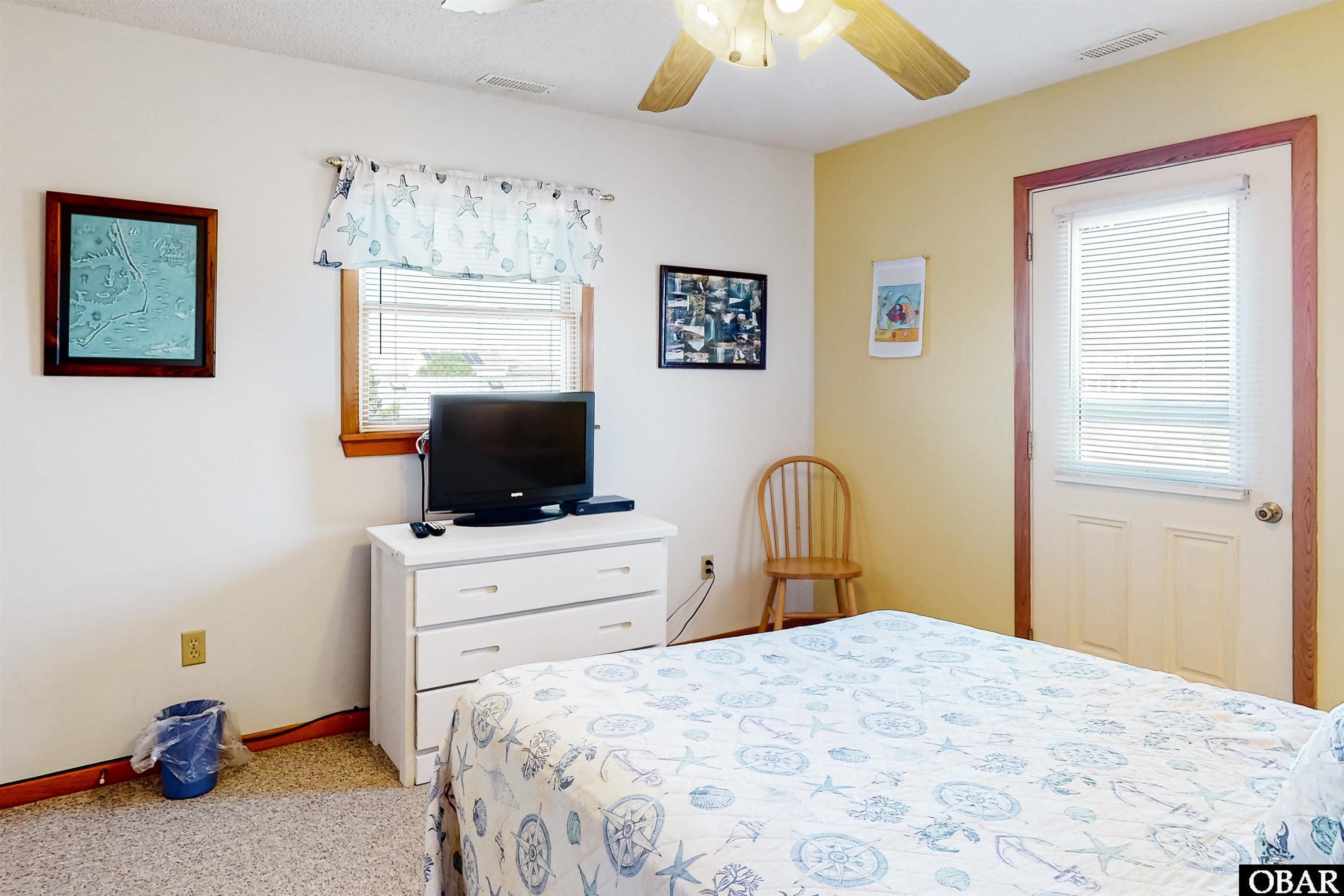26551 NC Highway 12, Salvo, NC 27972, 3 Bedrooms Bedrooms, ,2 BathroomsBathrooms,Residential,For sale,NC Highway 12,127081