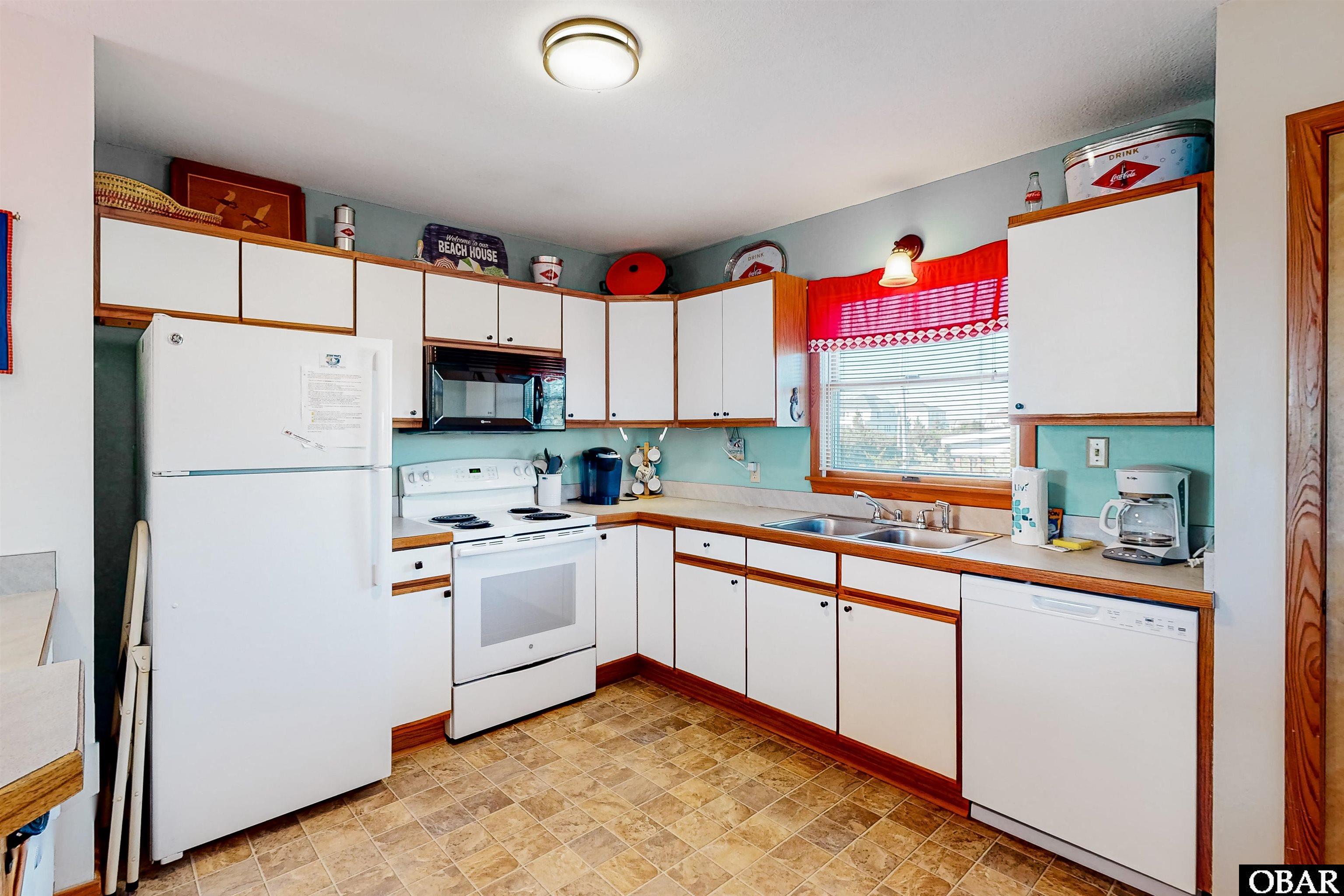 26551 NC Highway 12, Salvo, NC 27972, 3 Bedrooms Bedrooms, ,2 BathroomsBathrooms,Residential,For sale,NC Highway 12,127081