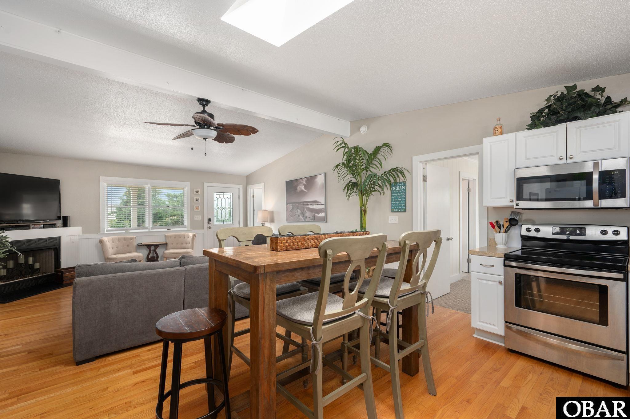 319 St. Louis Street, Kill Devil Hills, NC 27848, 4 Bedrooms Bedrooms, ,3 BathroomsBathrooms,Residential,For sale,St. Louis Street,127094