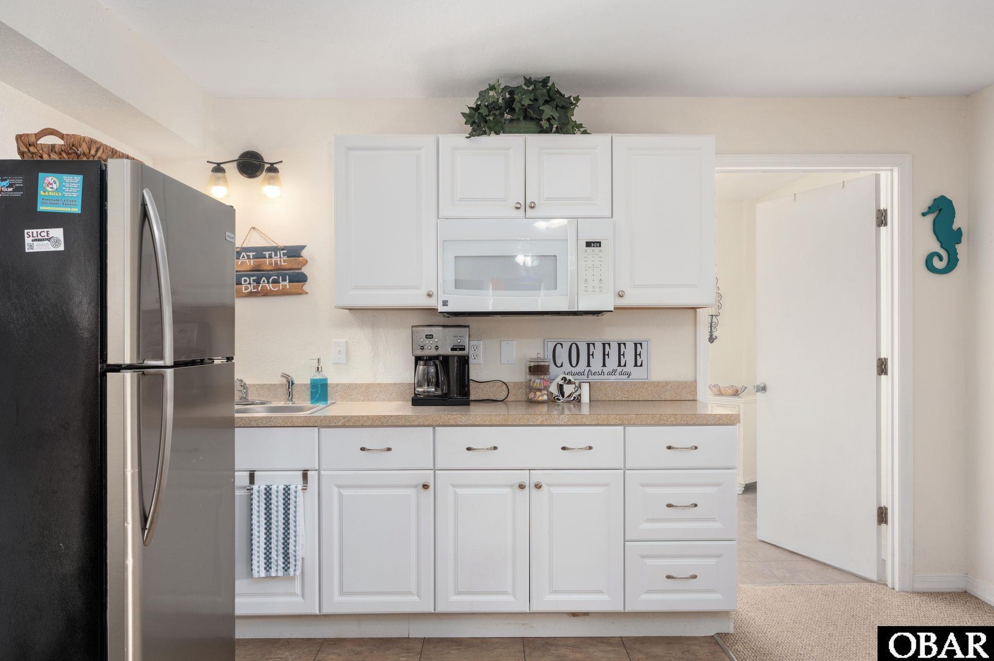 319 St. Louis Street, Kill Devil Hills, NC 27848, 4 Bedrooms Bedrooms, ,3 BathroomsBathrooms,Residential,For sale,St. Louis Street,127094