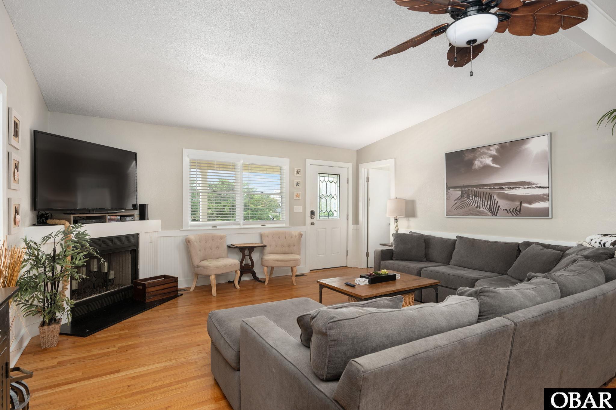 319 St. Louis Street, Kill Devil Hills, NC 27848, 4 Bedrooms Bedrooms, ,3 BathroomsBathrooms,Residential,For sale,St. Louis Street,127094