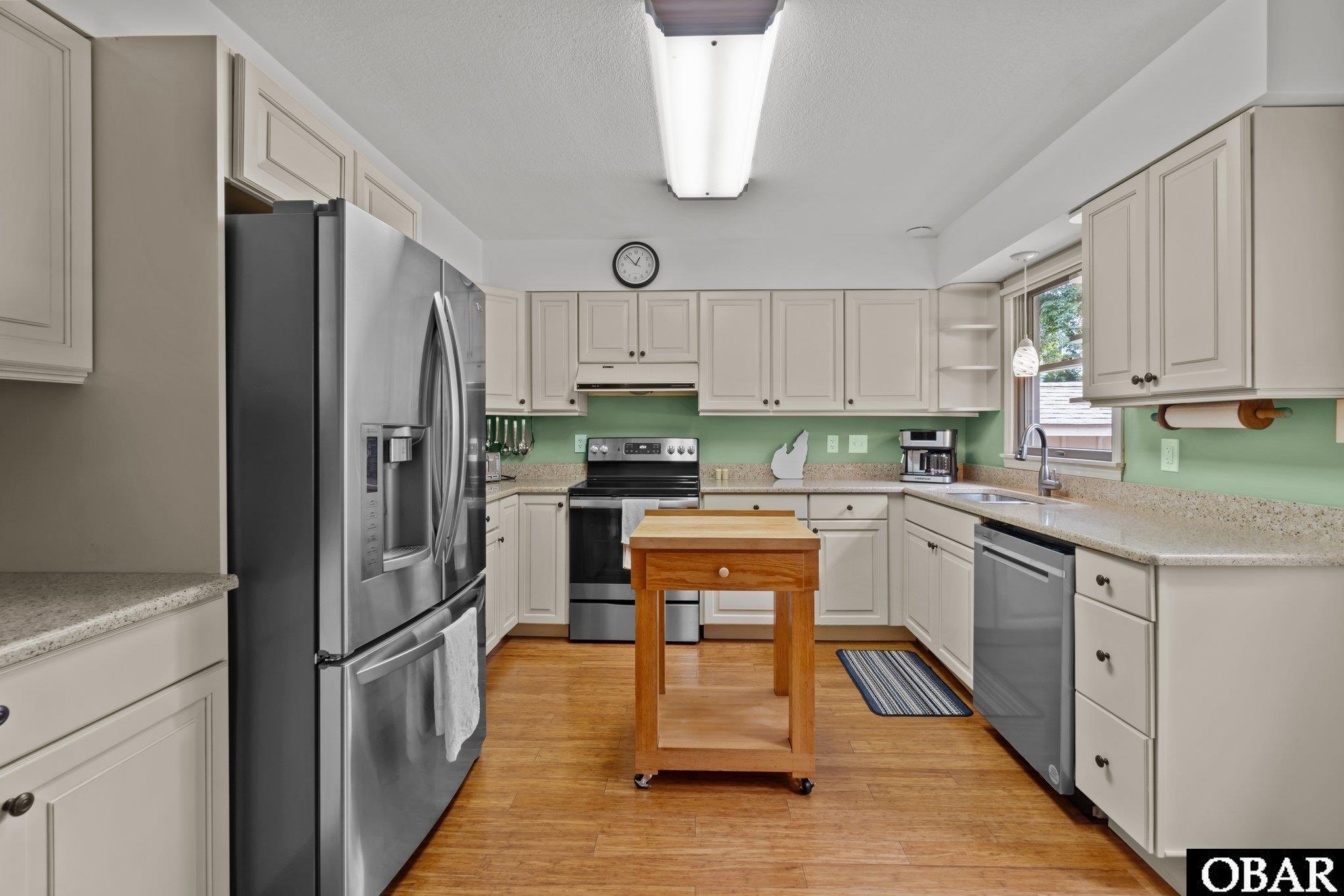 53 Duck Woods Drive, Southern Shores, NC 27949, 3 Bedrooms Bedrooms, ,2 BathroomsBathrooms,Residential,For sale,Duck Woods Drive,127105