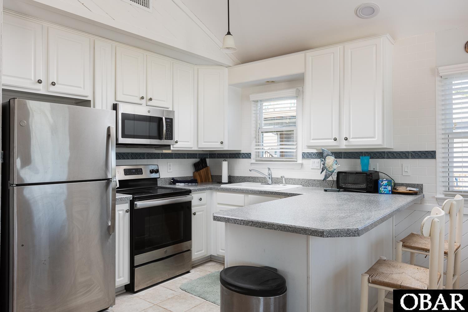 738 Sea Horse Court, Corolla, NC 27927, 4 Bedrooms Bedrooms, ,3 BathroomsBathrooms,Residential,For sale,Sea Horse Court,127109