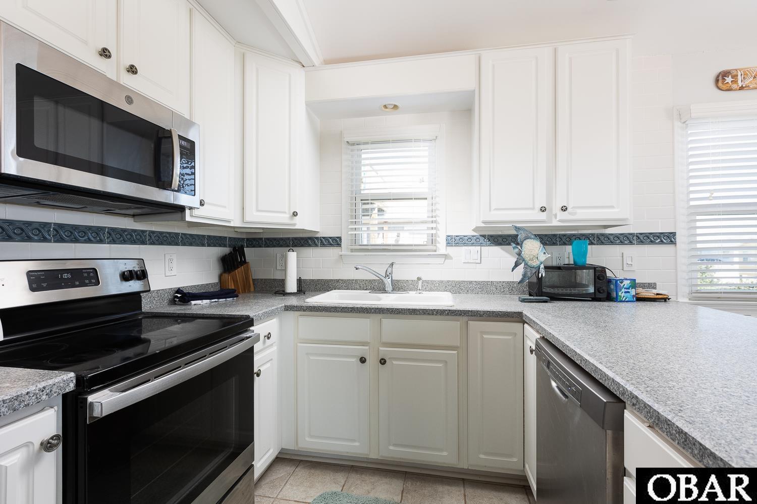 738 Sea Horse Court, Corolla, NC 27927, 4 Bedrooms Bedrooms, ,3 BathroomsBathrooms,Residential,For sale,Sea Horse Court,127109