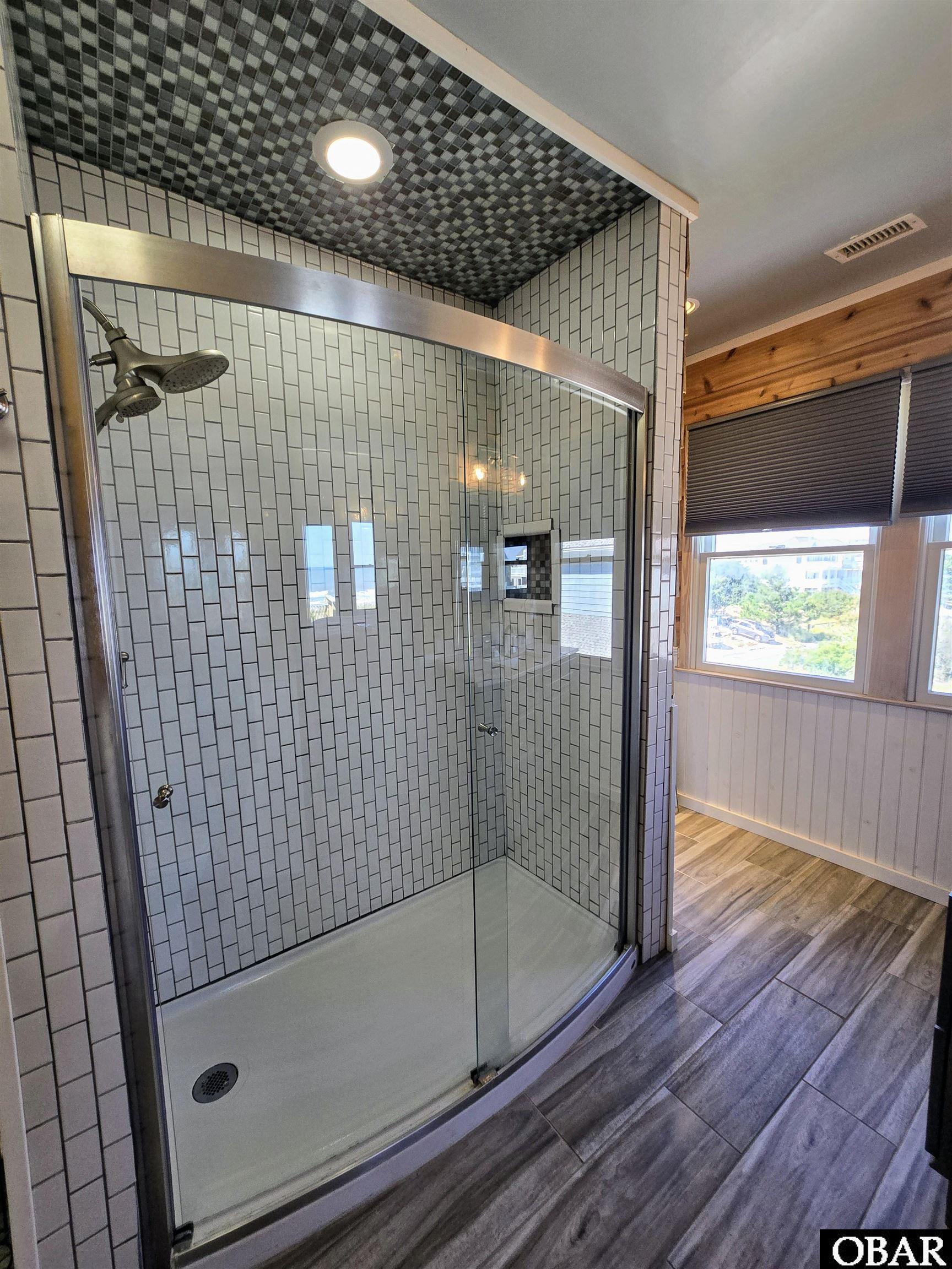 1281 Sandcastle Drive, Corolla, NC 27927, 6 Bedrooms Bedrooms, ,5 BathroomsBathrooms,Residential,For sale,Sandcastle Drive,127111