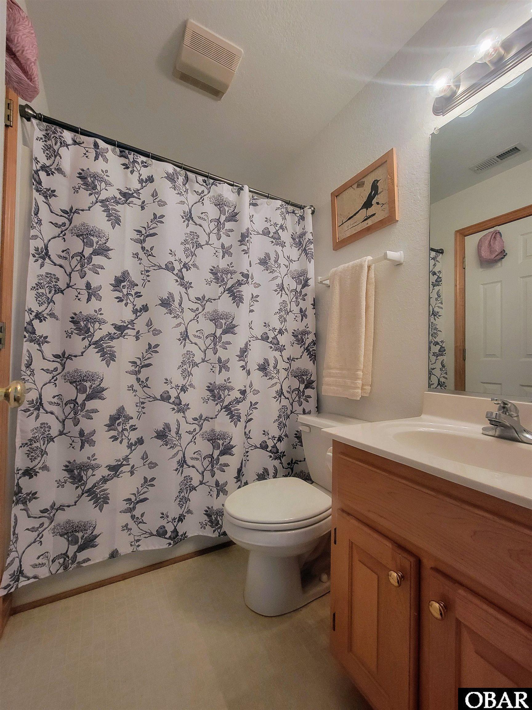 1402 Harrington Avenue, Kill Devil Hills, NC 27948, 4 Bedrooms Bedrooms, ,3 BathroomsBathrooms,Residential,For sale,Harrington Avenue,127121