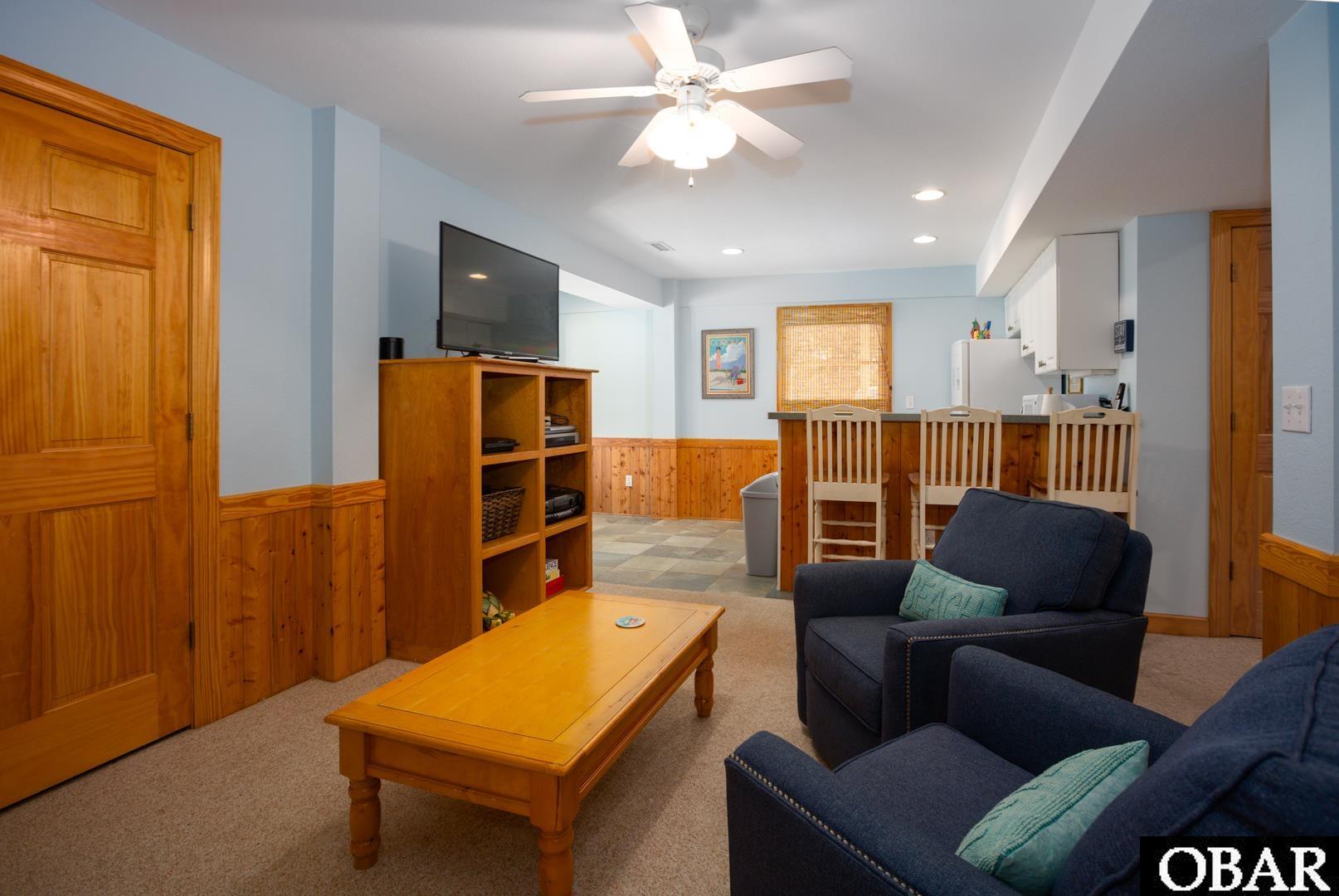 1047 Corolla Drive, Corolla, NC 27927, 8 Bedrooms Bedrooms, ,5 BathroomsBathrooms,Residential,For sale,Corolla Drive,127133