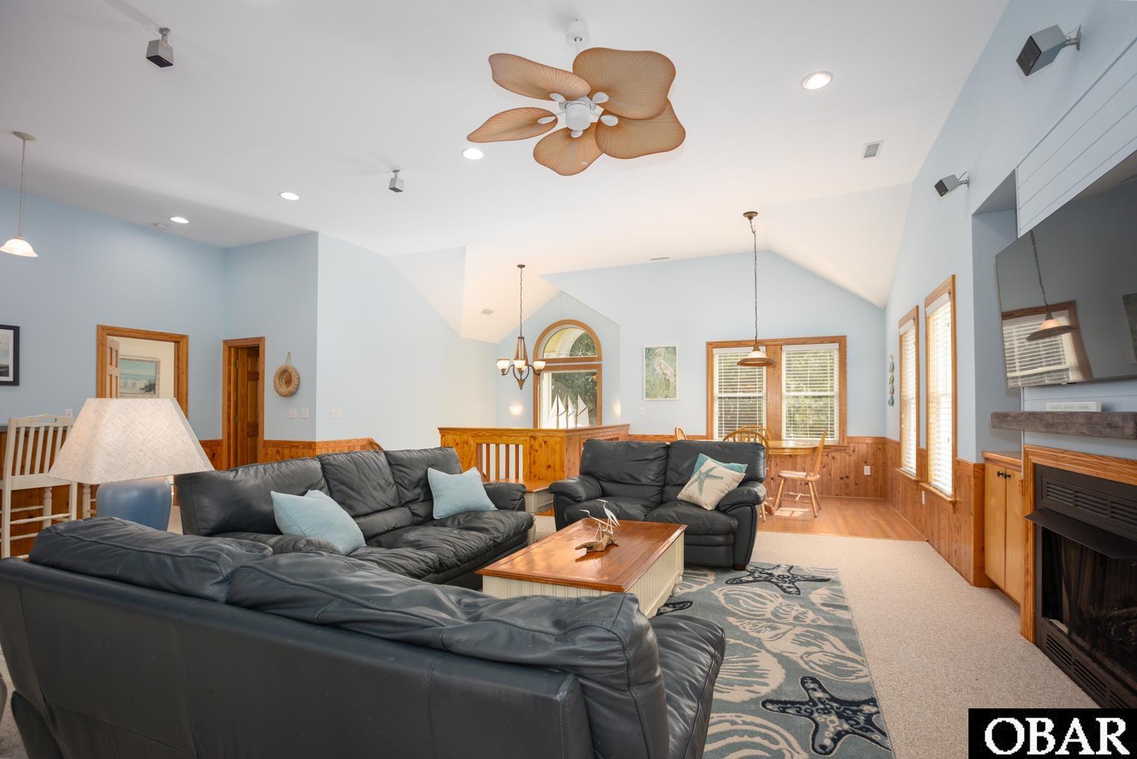 1047 Corolla Drive, Corolla, NC 27927, 8 Bedrooms Bedrooms, ,5 BathroomsBathrooms,Residential,For sale,Corolla Drive,127133
