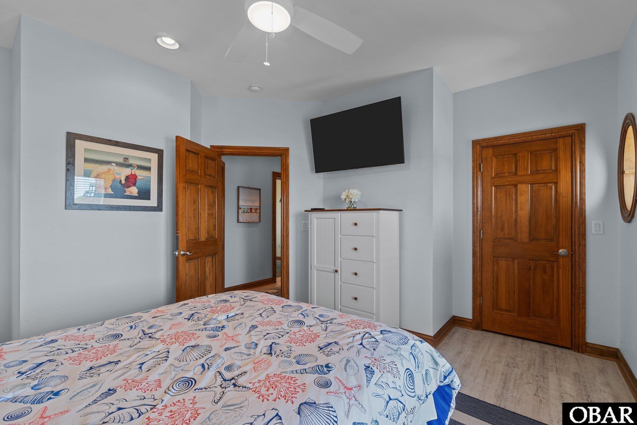 56999 Lighthouse Court, Hatteras, NC 27943, 8 Bedrooms Bedrooms, ,8 BathroomsBathrooms,Residential,For sale,Lighthouse Court,127136