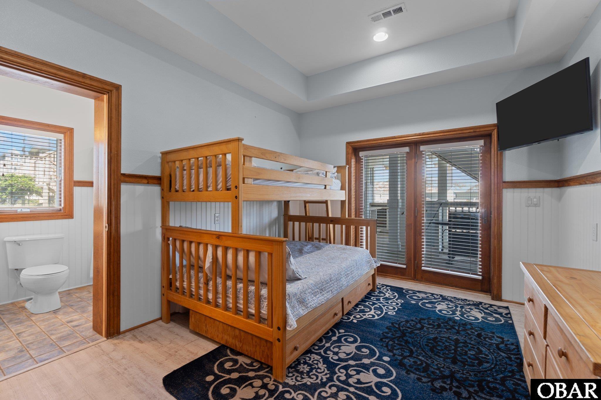 56999 Lighthouse Court, Hatteras, NC 27943, 8 Bedrooms Bedrooms, ,8 BathroomsBathrooms,Residential,For sale,Lighthouse Court,127136