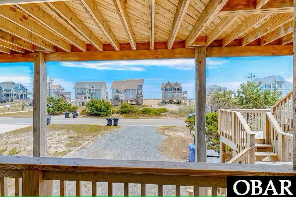 41784 Ocean View Drive, Avon, NC 27915, 5 Bedrooms Bedrooms, ,3 BathroomsBathrooms,Residential,For sale,Ocean View Drive,127152
