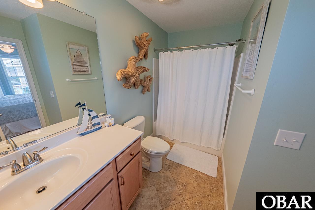 24241 Seashore Drive, Rodanthe, NC 27968, 4 Bedrooms Bedrooms, ,3 BathroomsBathrooms,Residential,For sale,Seashore Drive,127161