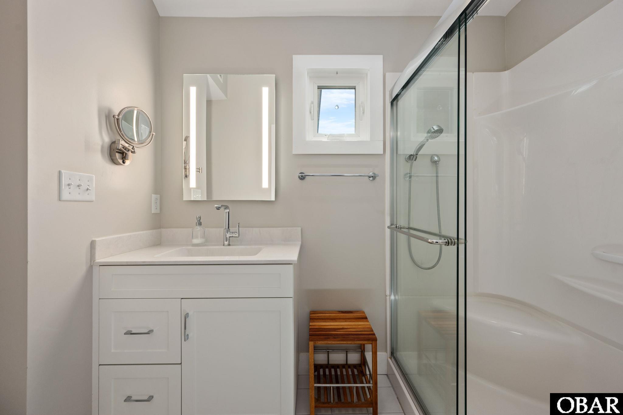 20 Ocean View Loop, Southern Shores, NC 27949, 4 Bedrooms Bedrooms, ,2 BathroomsBathrooms,Residential,For sale,Ocean View Loop,127166