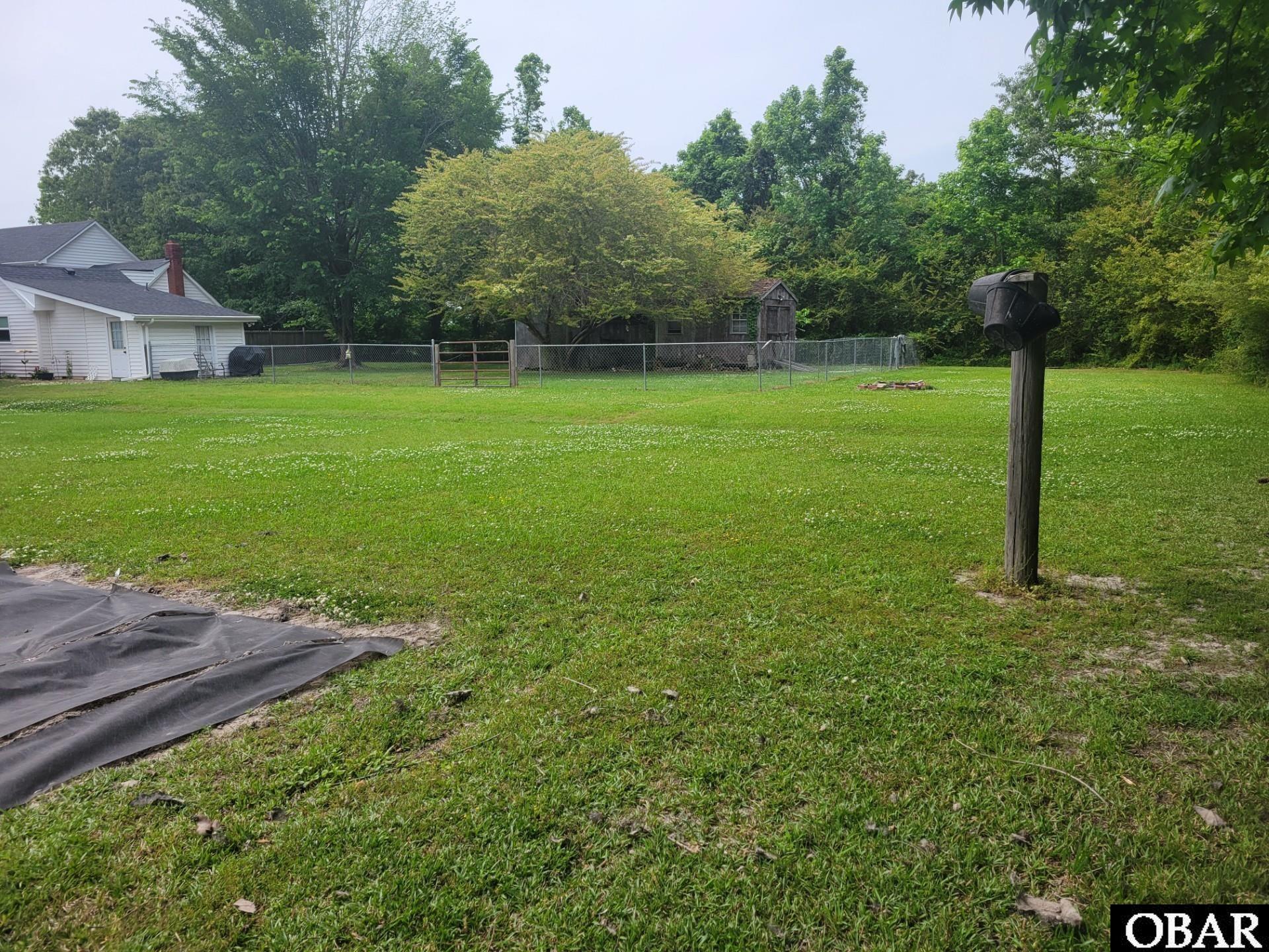329 Pasquotank Station Road, Elizabeth City, NC 27909-8911, 3 Bedrooms Bedrooms, ,1 BathroomBathrooms,Residential,For sale,Pasquotank Station Road,127176