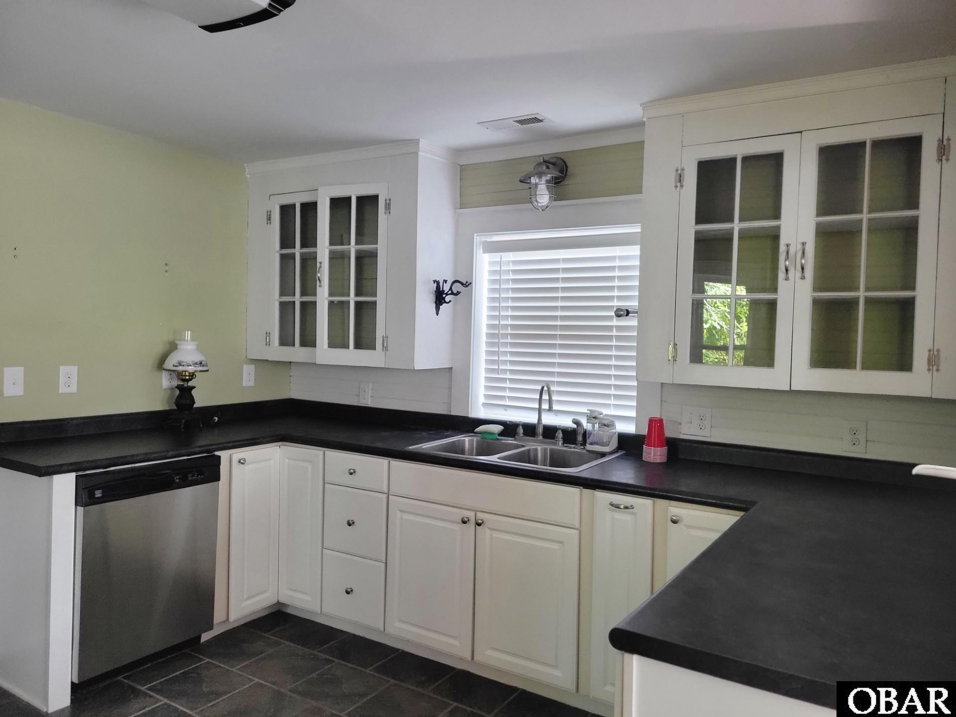 329 Pasquotank Station Road, Elizabeth City, NC 27909-8911, 3 Bedrooms Bedrooms, ,1 BathroomBathrooms,Residential,For sale,Pasquotank Station Road,127176