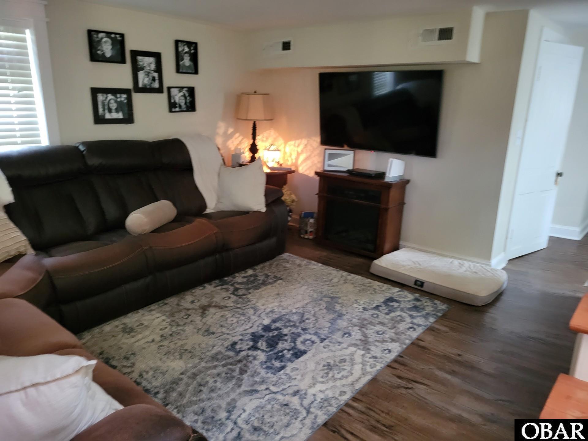 329 Pasquotank Station Road, Elizabeth City, NC 27909-8911, 3 Bedrooms Bedrooms, ,1 BathroomBathrooms,Residential,For sale,Pasquotank Station Road,127176