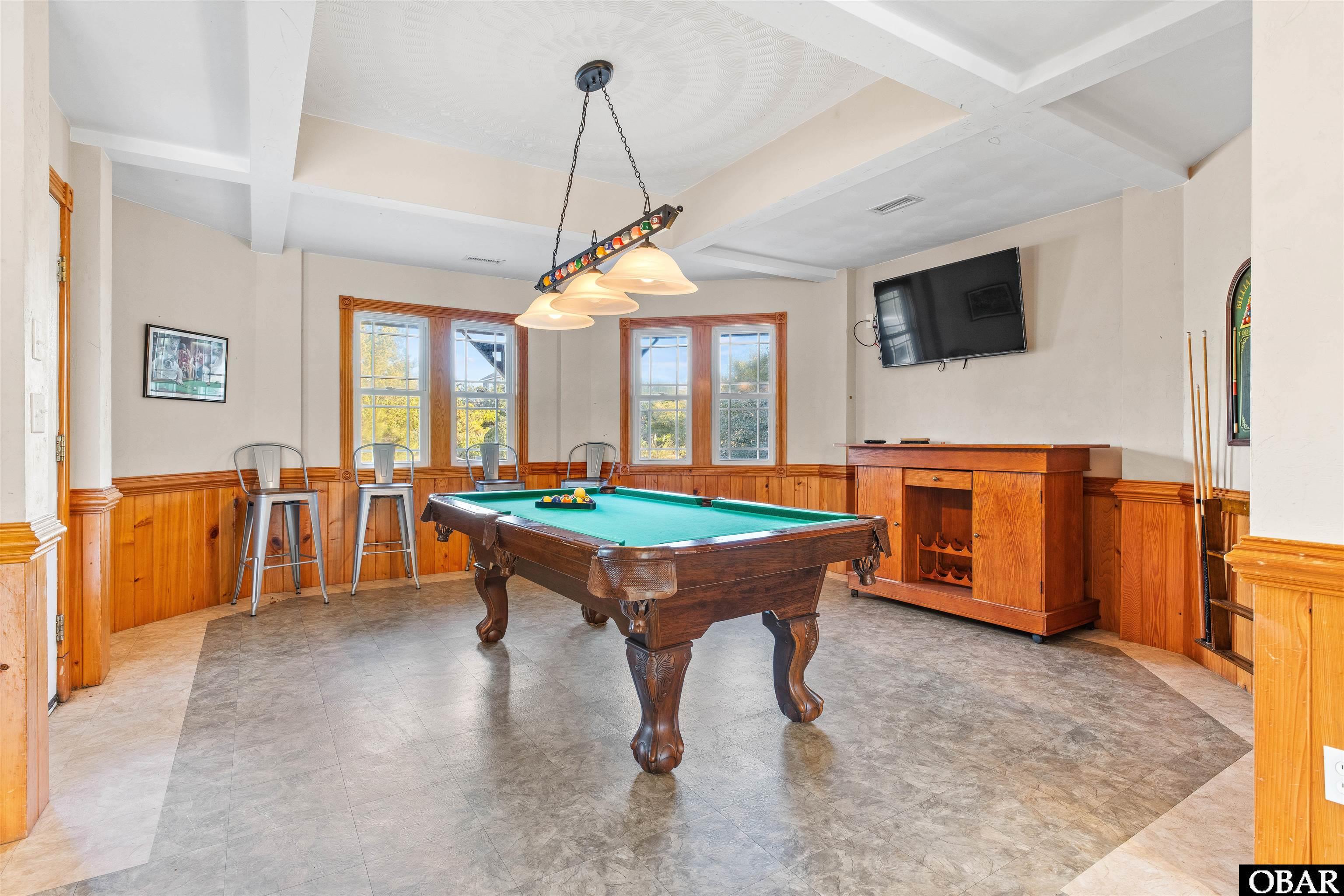 1082 Whalehead Drive, Corolla, NC 27927, 10 Bedrooms Bedrooms, ,10 BathroomsBathrooms,Residential,For sale,Whalehead Drive,127189