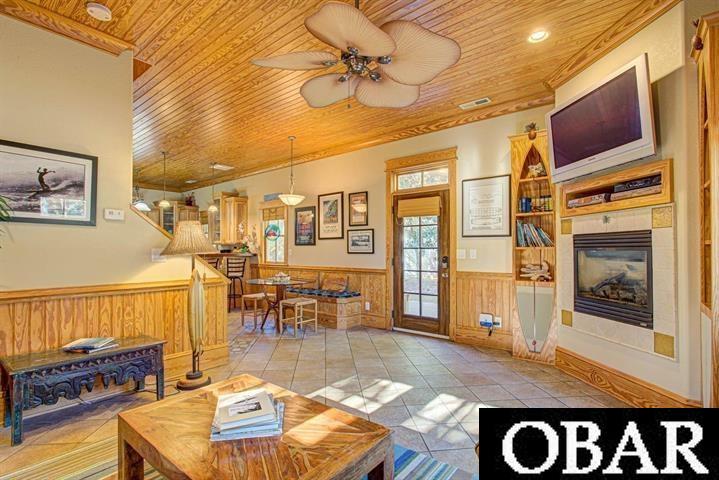 706, 708 Wingina Avenue, Manteo, NC 27954, 4 Bedrooms Bedrooms, ,5 BathroomsBathrooms,Residential,For sale,Wingina Avenue,127193