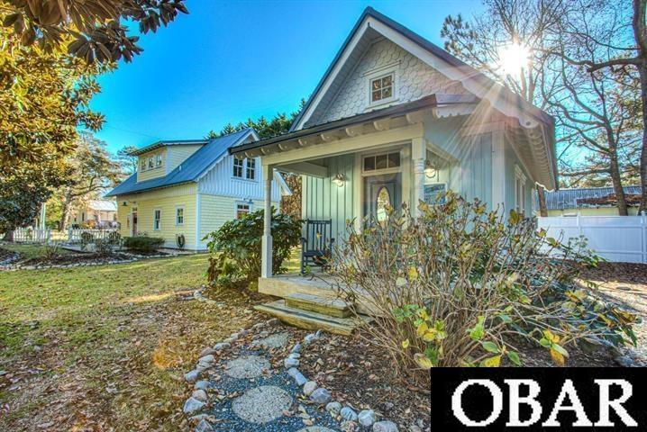 706, 708 Wingina Avenue, Manteo, NC 27954, 4 Bedrooms Bedrooms, ,5 BathroomsBathrooms,Residential,For sale,Wingina Avenue,127193
