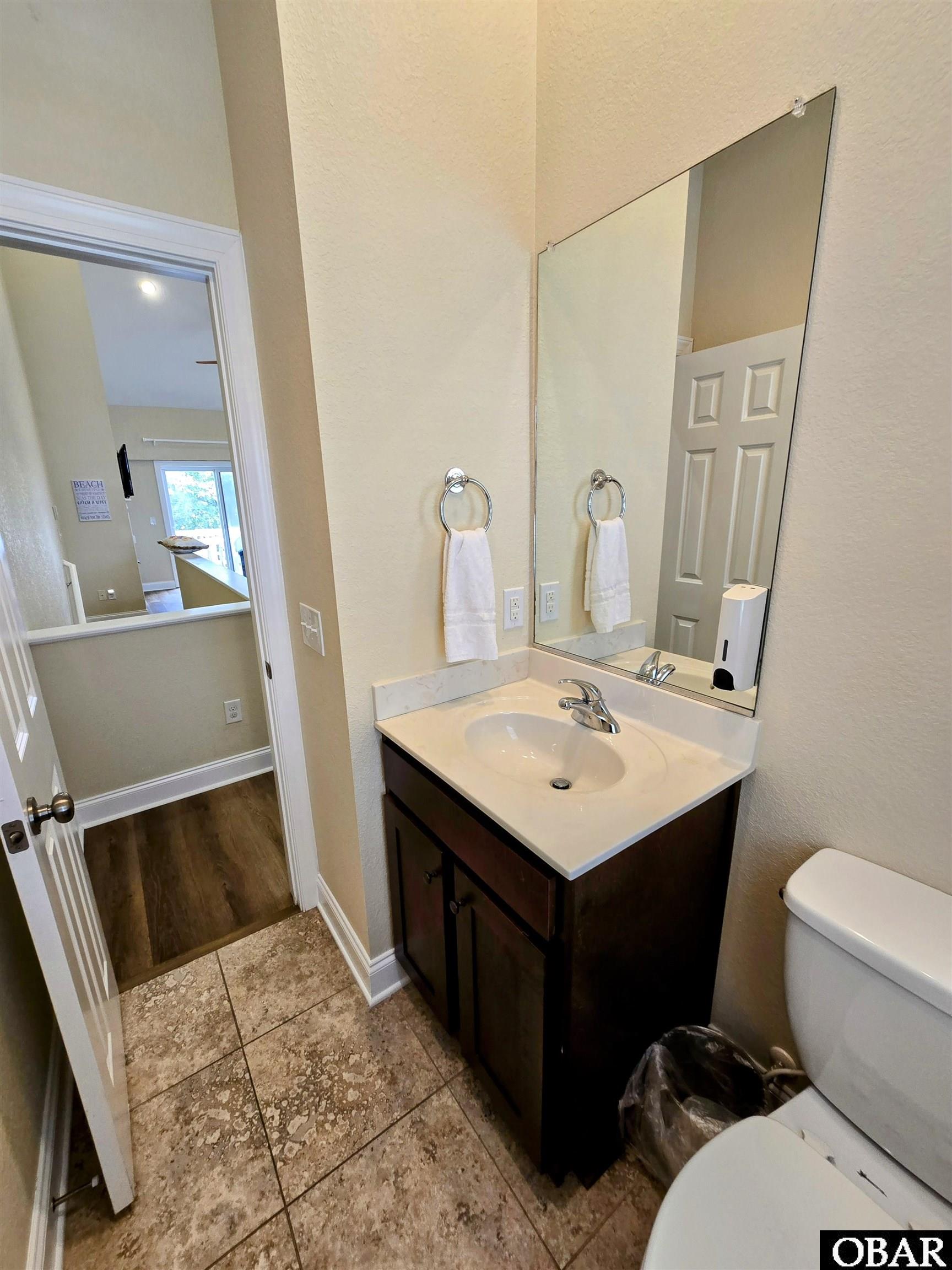 1111 Cambridge Road, Kill Devil Hills, NC 27948, 2 Bedrooms Bedrooms, ,2 BathroomsBathrooms,Residential,For sale,Cambridge Road,127205