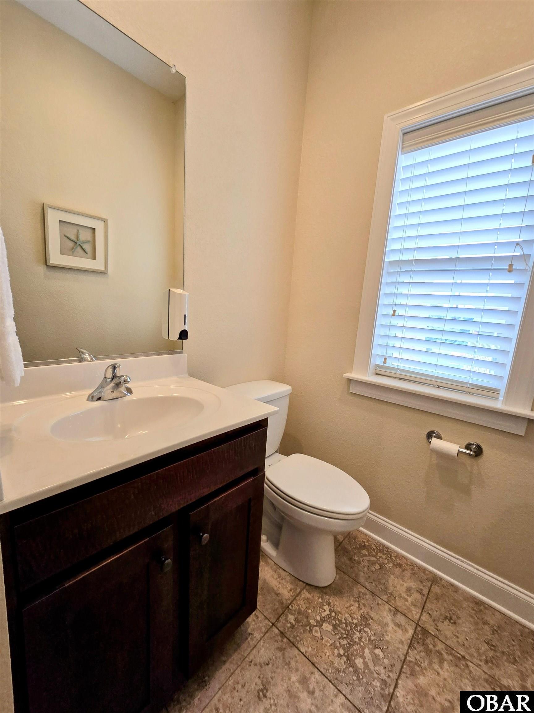 1111 Cambridge Road, Kill Devil Hills, NC 27948, 2 Bedrooms Bedrooms, ,2 BathroomsBathrooms,Residential,For sale,Cambridge Road,127205