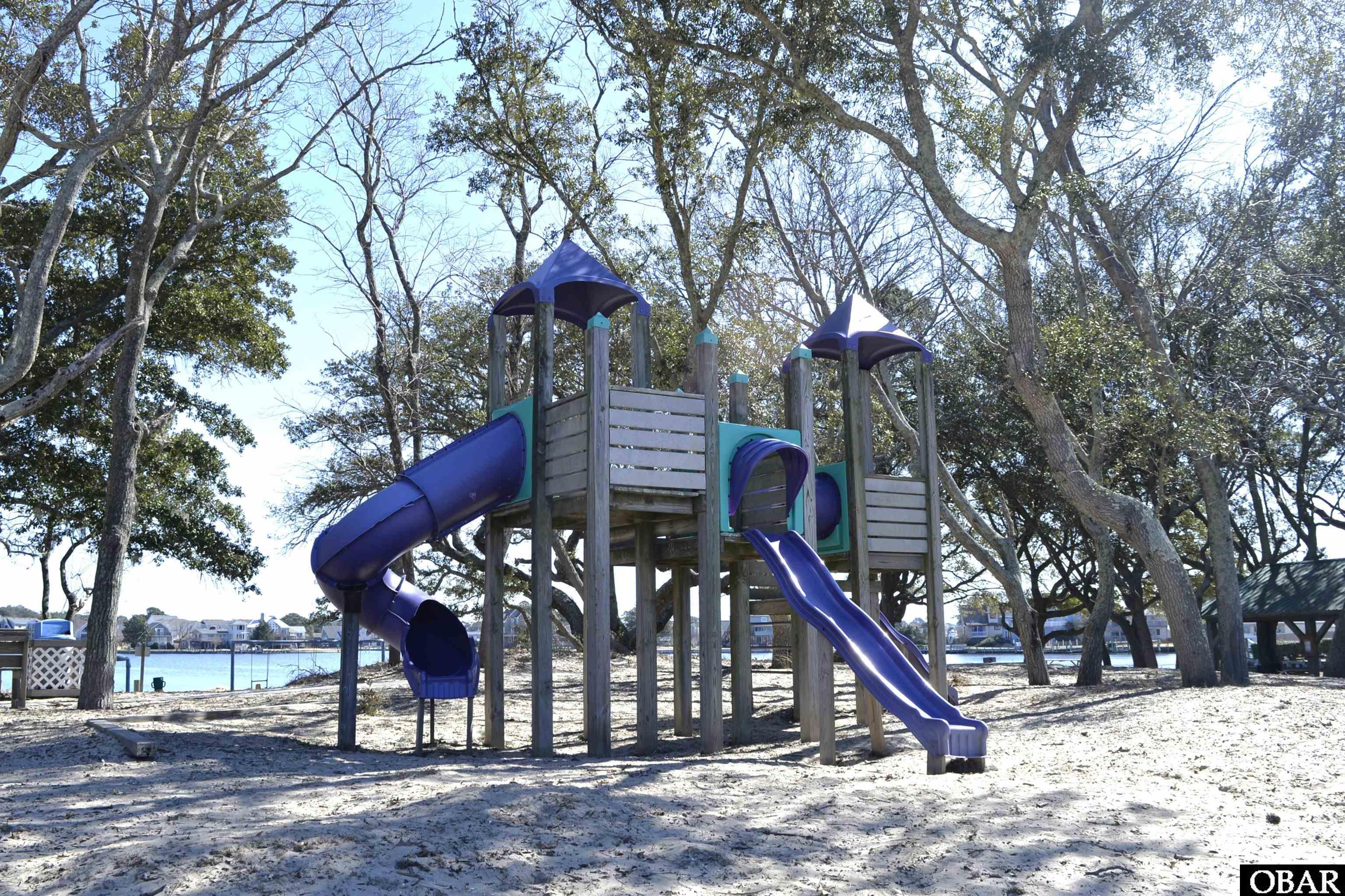 708 Colington Drive, Kill Devil Hills, NC 27948, 3 Bedrooms Bedrooms, ,3 BathroomsBathrooms,Residential,For sale,Colington Drive,127209