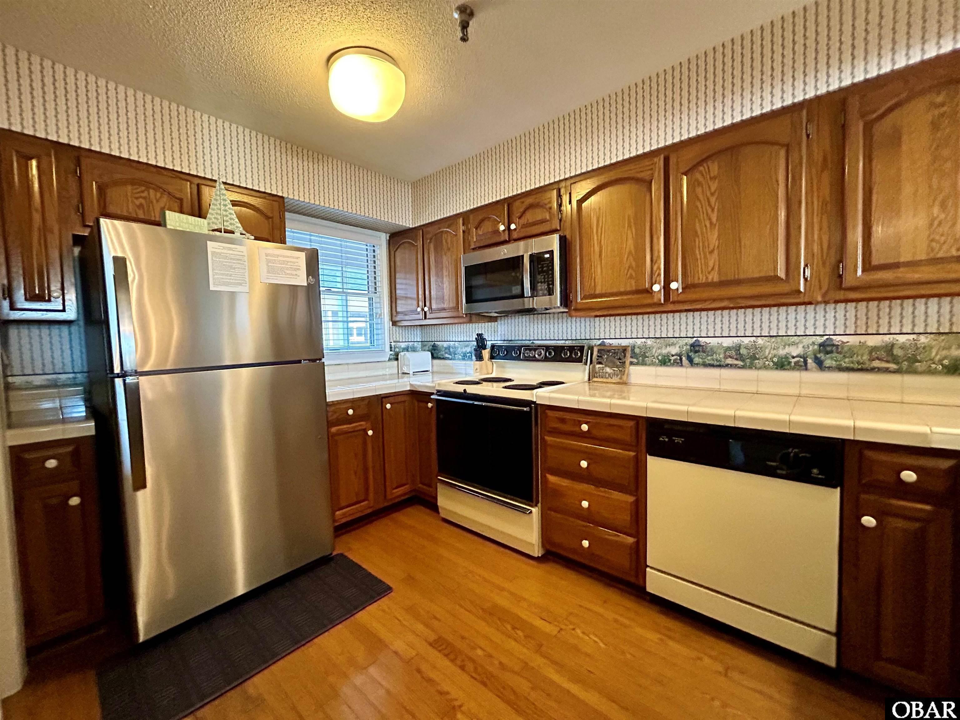 207 Queen Elizabeth Avenue, Manteo, NC 27954, 3 Bedrooms Bedrooms, ,2 BathroomsBathrooms,Residential,For sale,Queen Elizabeth Avenue,127212