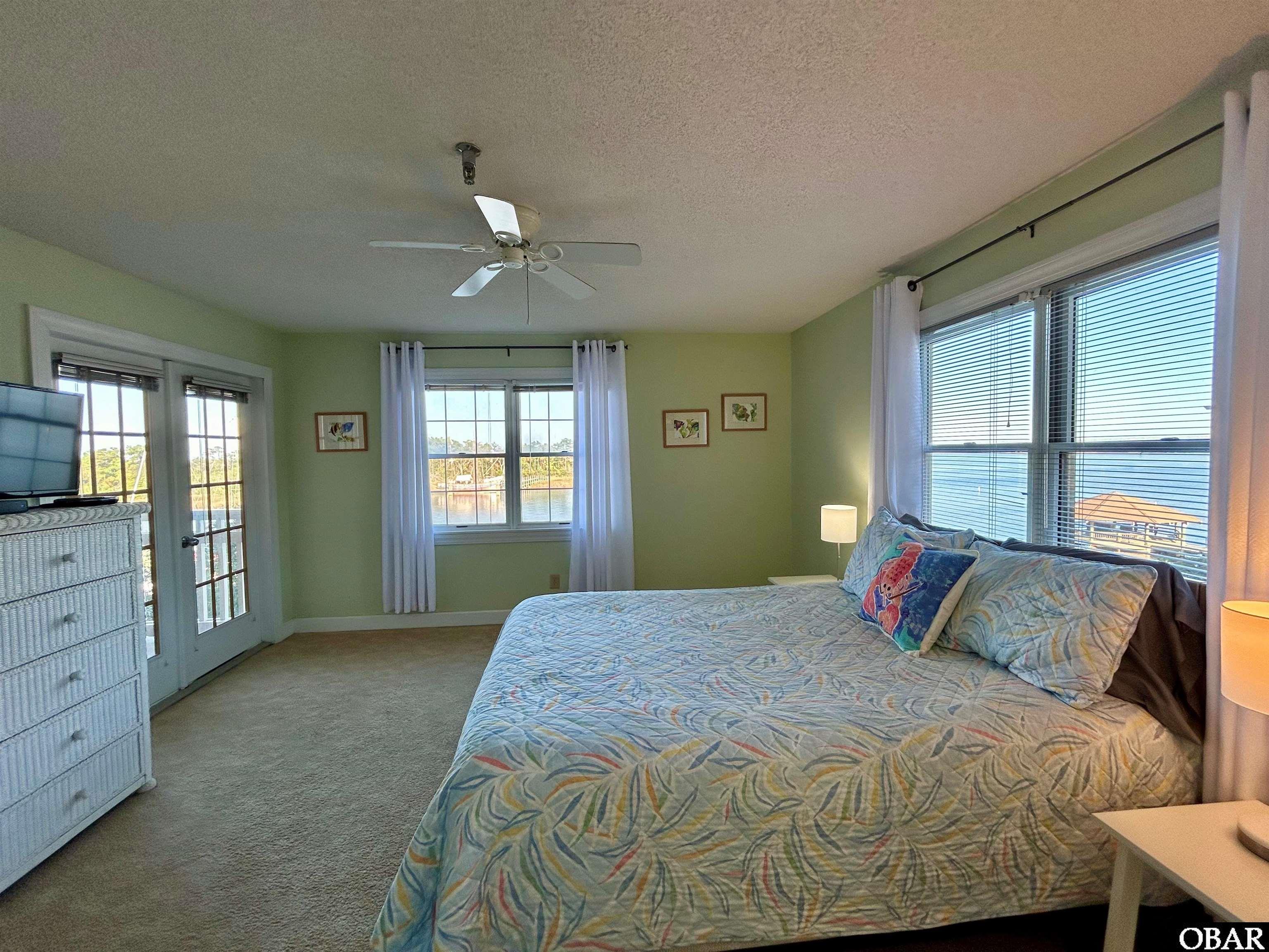 207 Queen Elizabeth Avenue, Manteo, NC 27954, 3 Bedrooms Bedrooms, ,2 BathroomsBathrooms,Residential,For sale,Queen Elizabeth Avenue,127212