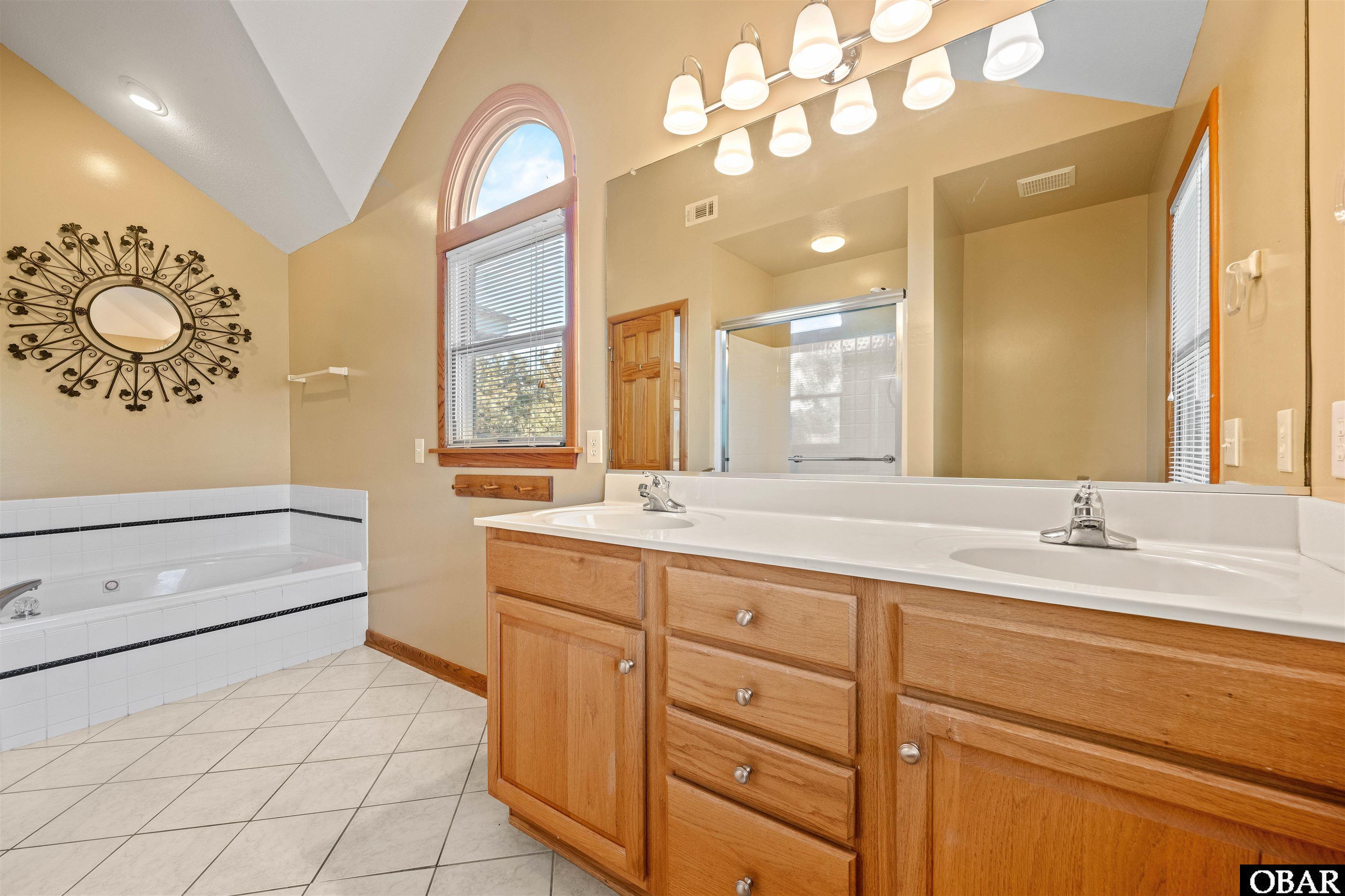 144 Clam Shell Trail, Kitty Hawk, NC 27949, 5 Bedrooms Bedrooms, ,3 BathroomsBathrooms,Residential,For sale,Clam Shell Trail,127241