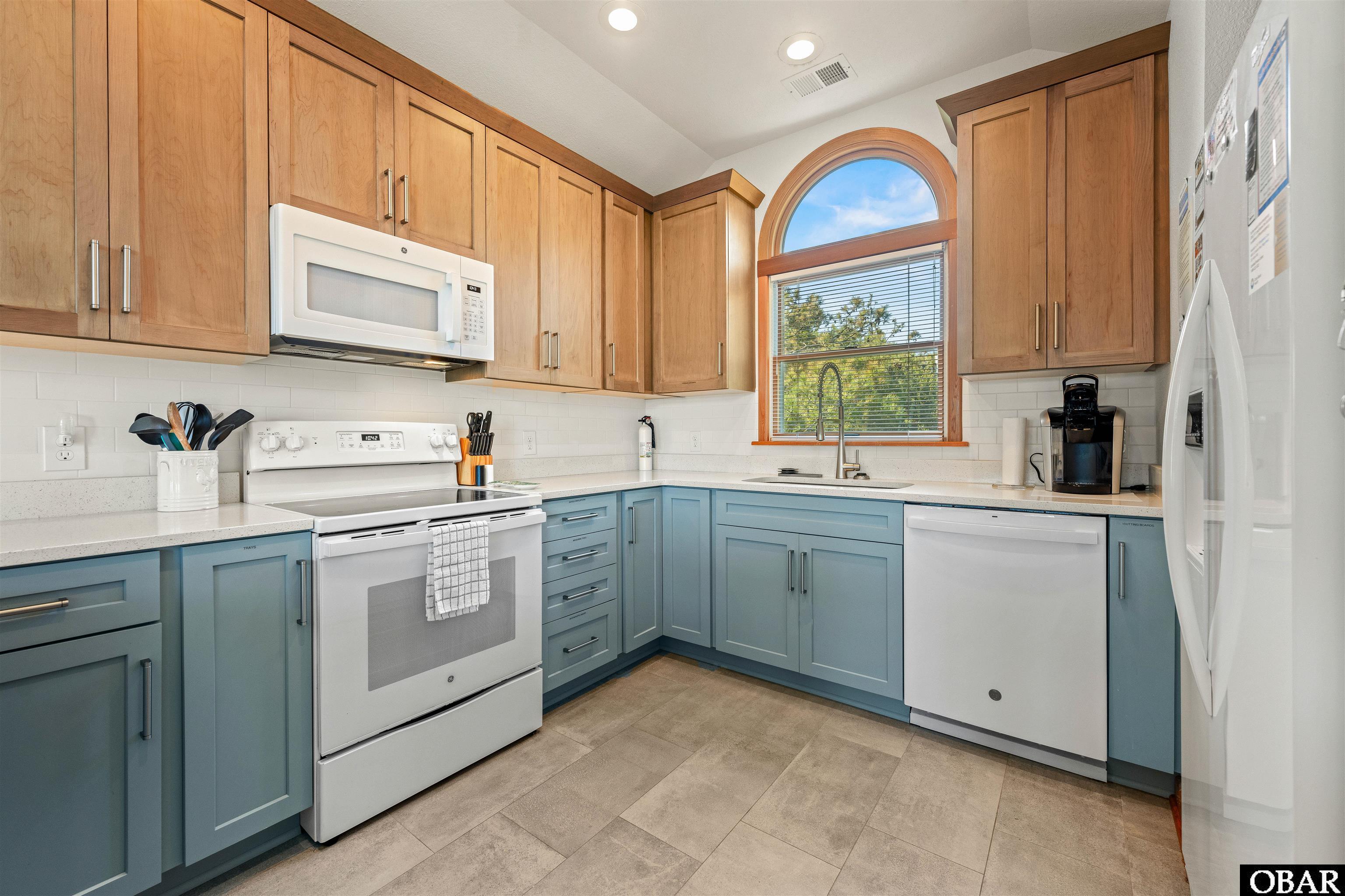 144 Clam Shell Trail, Kitty Hawk, NC 27949, 5 Bedrooms Bedrooms, ,3 BathroomsBathrooms,Residential,For sale,Clam Shell Trail,127241