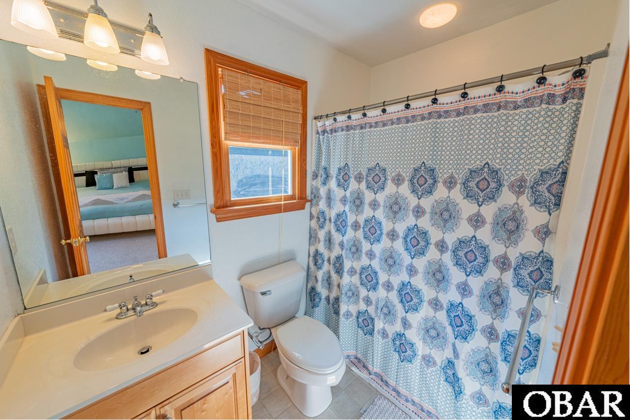 1000 Dean Street, Kill Devil Hills, NC 27948, 3 Bedrooms Bedrooms, ,3 BathroomsBathrooms,Residential,For sale,Dean Street,127242