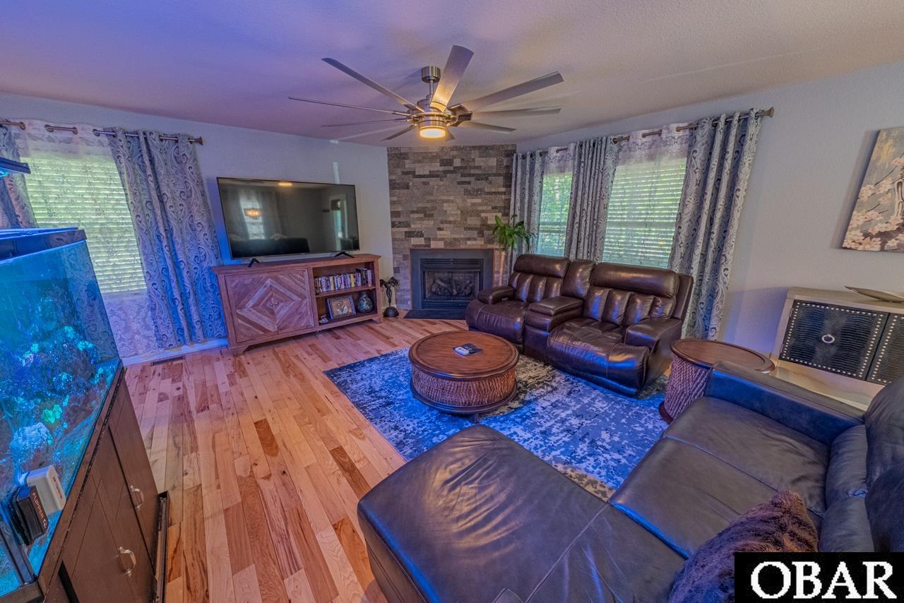 1000 Dean Street, Kill Devil Hills, NC 27948, 3 Bedrooms Bedrooms, ,3 BathroomsBathrooms,Residential,For sale,Dean Street,127242