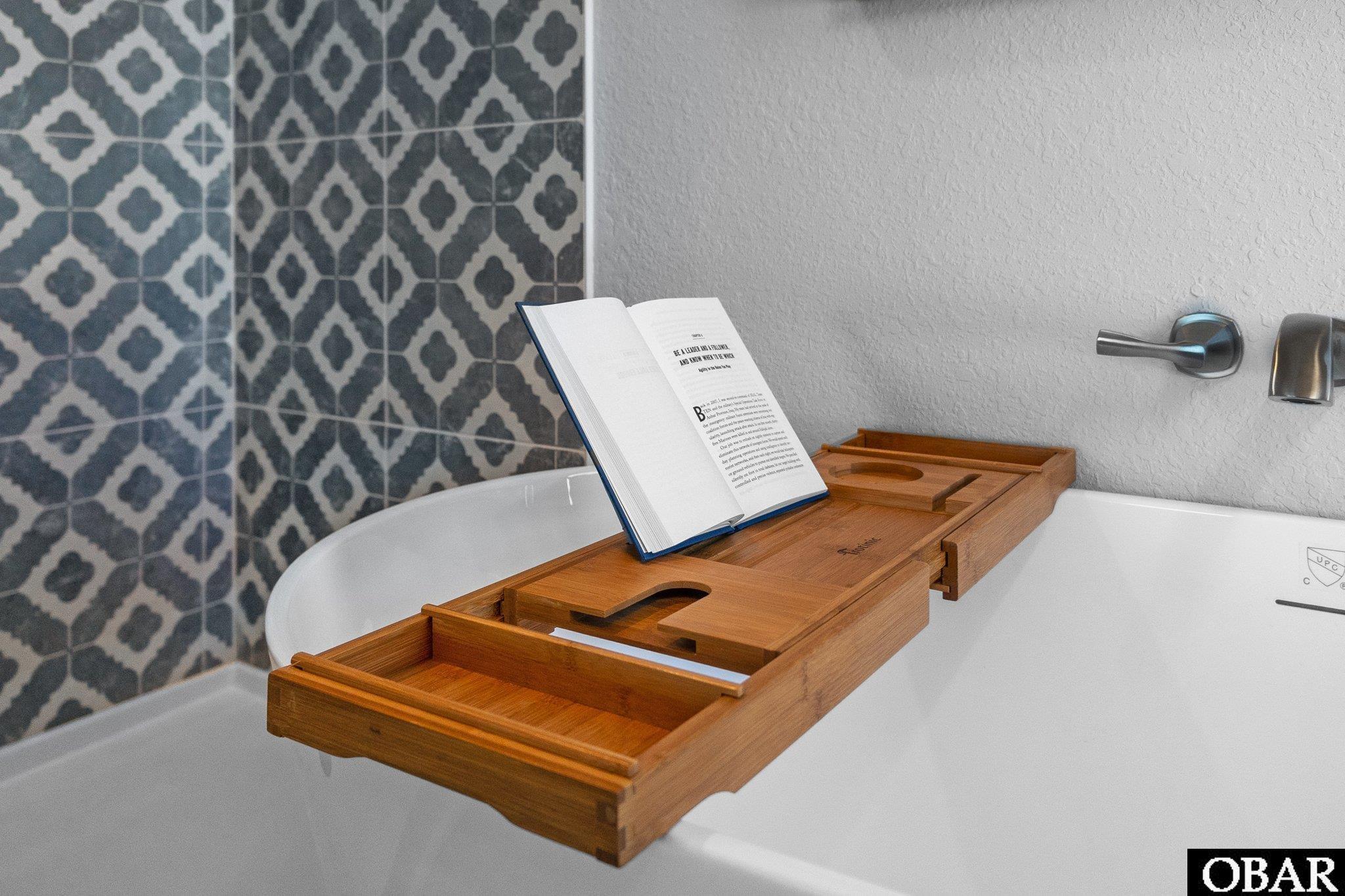 315 Wilbur Court, Kill Devil Hills, NC 27948, 4 Bedrooms Bedrooms, ,3 BathroomsBathrooms,Residential,For sale,Wilbur Court,127253