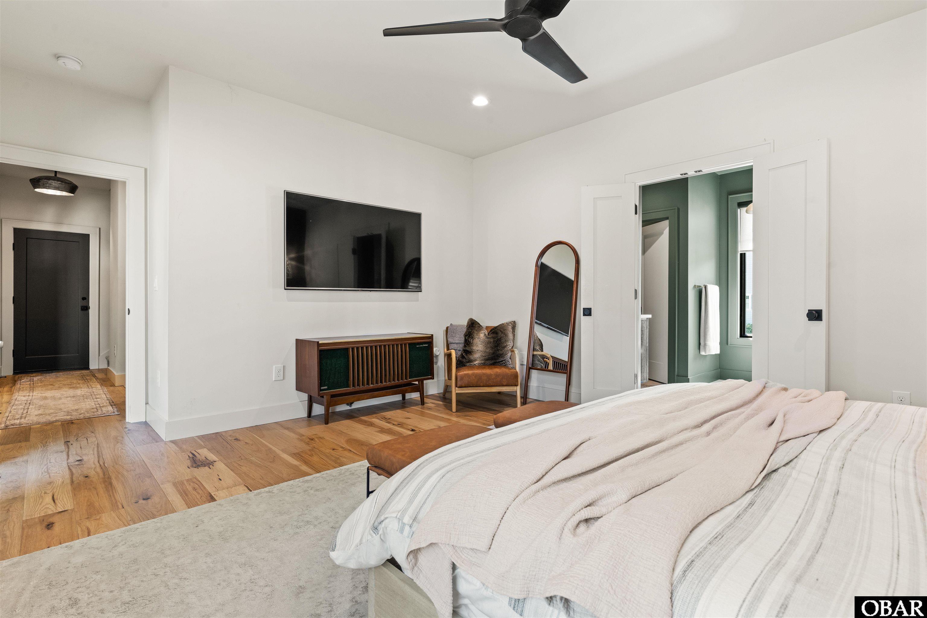 105 Chicora Ct, Manteo, NC 27954, 4 Bedrooms Bedrooms, ,4 BathroomsBathrooms,Residential,For sale,Chicora Ct,127254