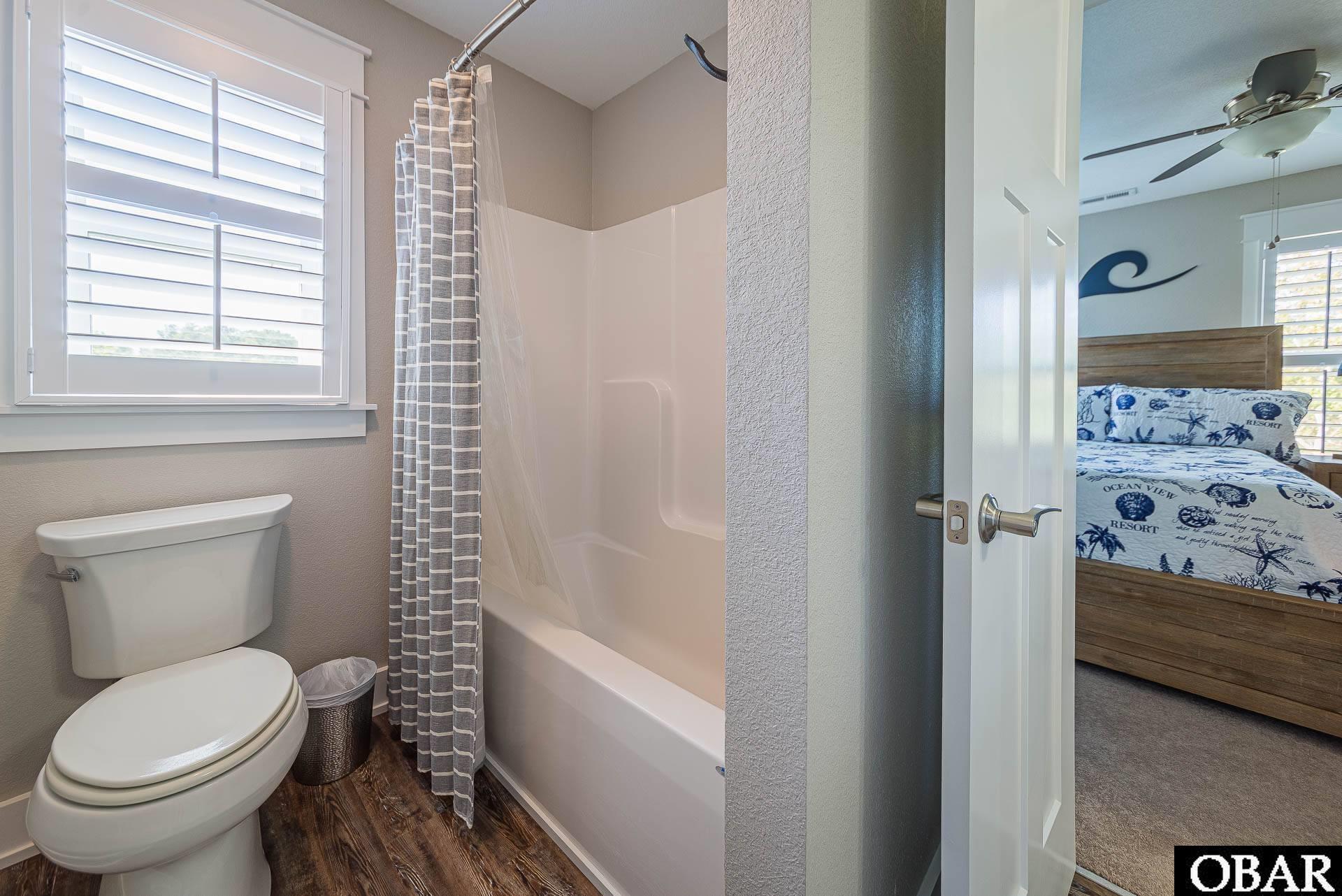 112 Ridge Lane, Kill Devil Hills, NC 27948, 4 Bedrooms Bedrooms, ,3 BathroomsBathrooms,Residential,For sale,Ridge Lane,127264
