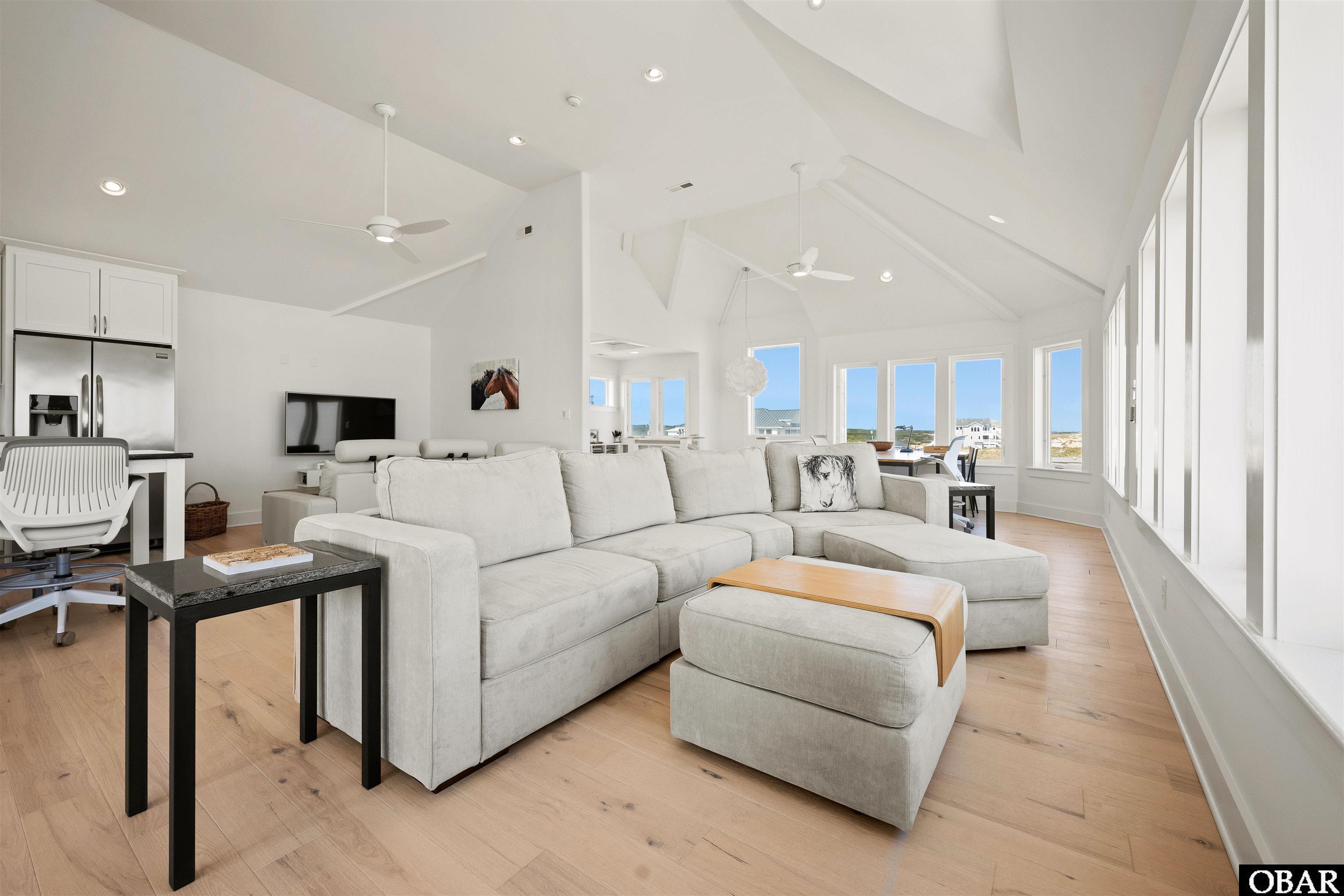 1686 Sandfiddler Road, Corolla, NC 27927, 3 Bedrooms Bedrooms, ,2 BathroomsBathrooms,Residential,For sale,Sandfiddler Road,127265