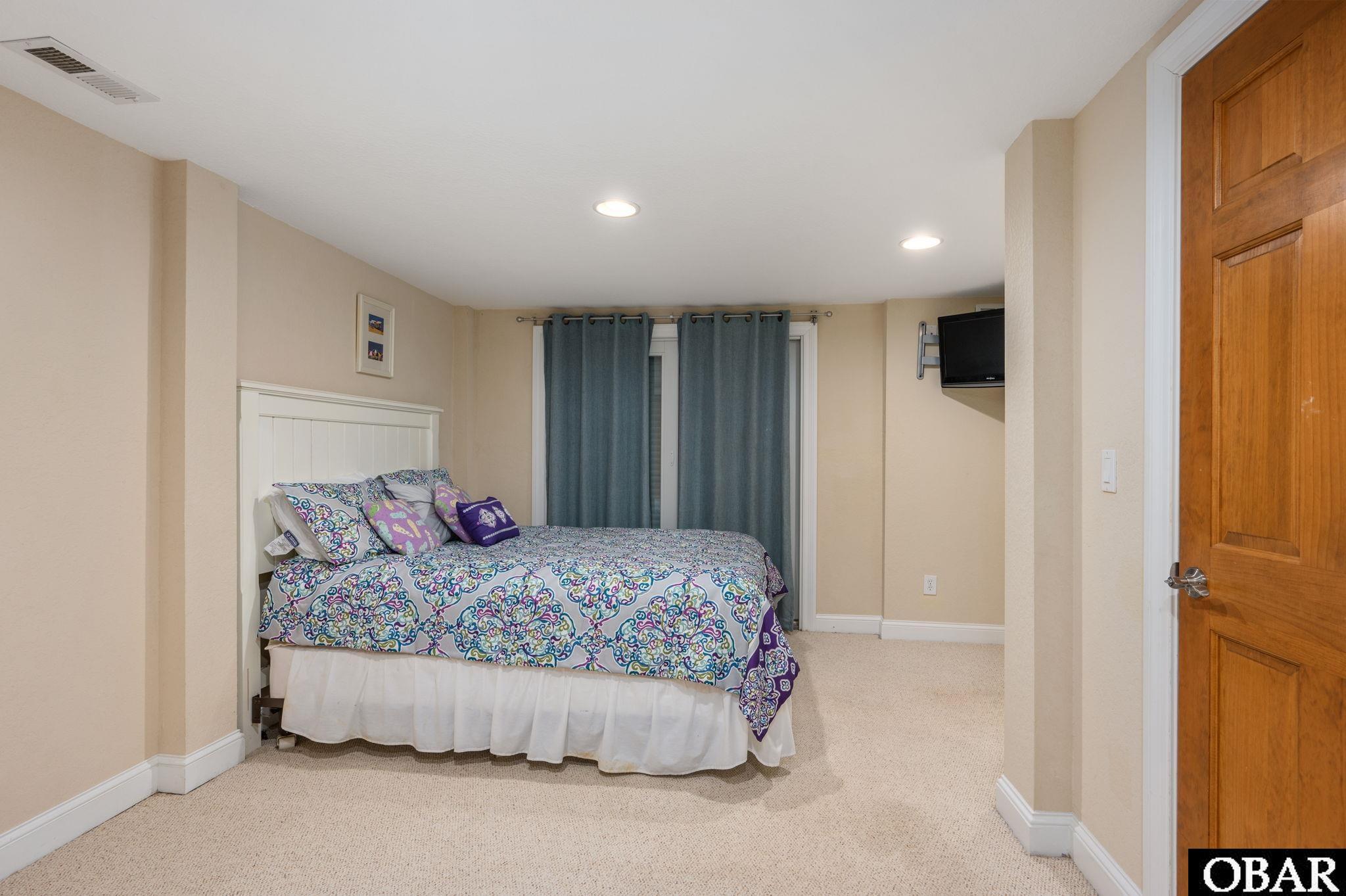 151 Buffell Head Road, Duck, NC 27949, 7 Bedrooms Bedrooms, ,7 BathroomsBathrooms,Residential,For sale,Buffell Head Road,127269
