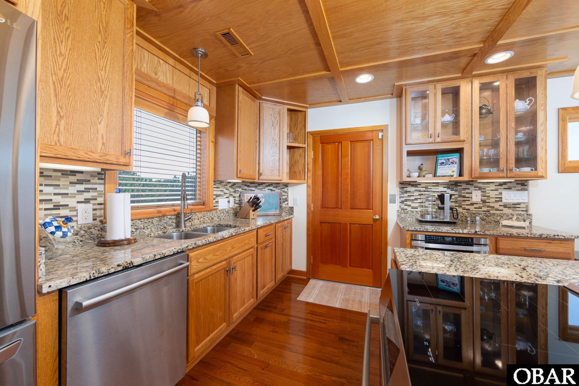 106 Gannet Lane, Duck, NC 27949, 4 Bedrooms Bedrooms, ,3 BathroomsBathrooms,Residential,For sale,Gannet Lane,127276