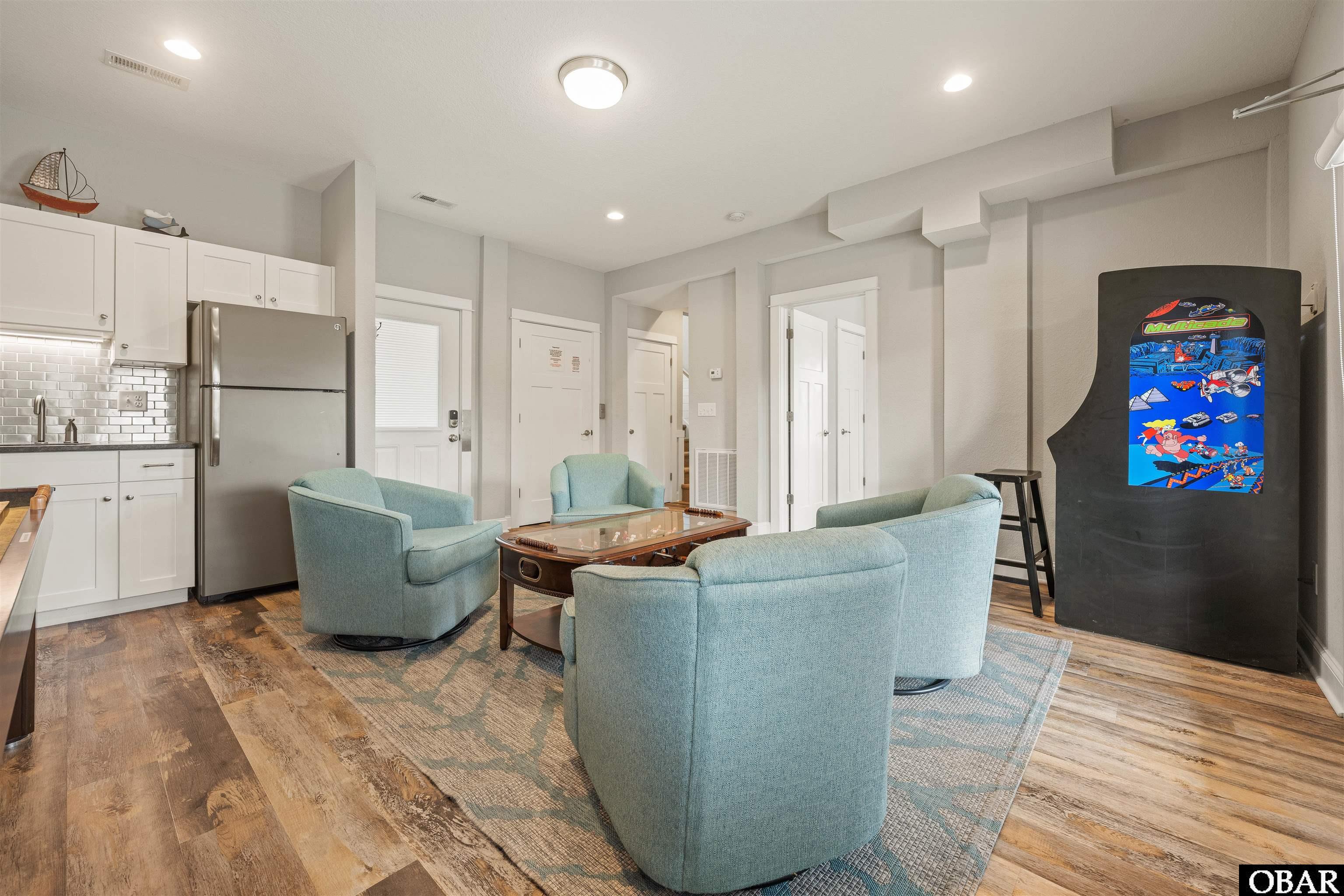 640 Tide Arch, Corolla, NC 27927, 7 Bedrooms Bedrooms, ,7 BathroomsBathrooms,Residential,For sale,Tide Arch,127277