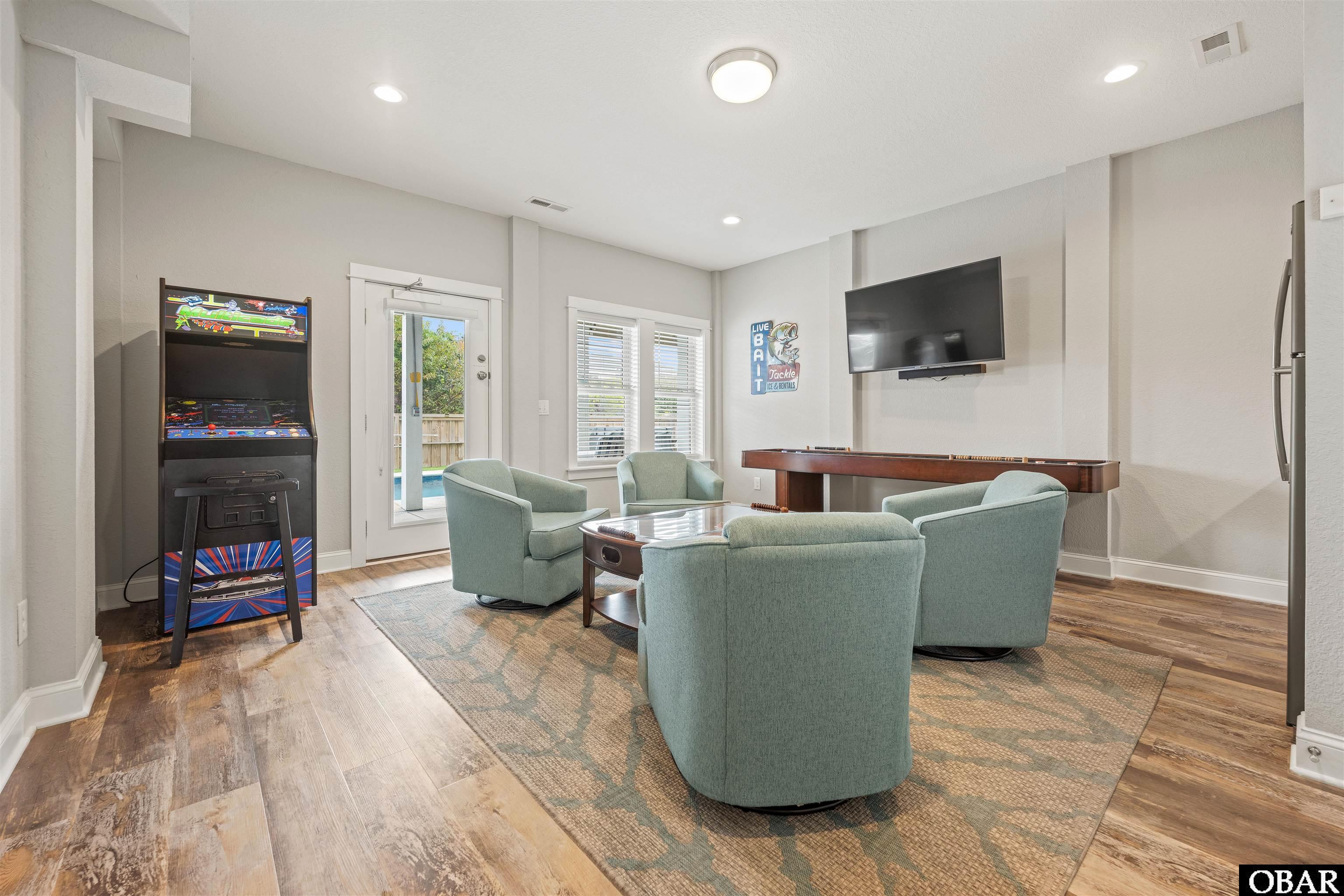 640 Tide Arch, Corolla, NC 27927, 7 Bedrooms Bedrooms, ,7 BathroomsBathrooms,Residential,For sale,Tide Arch,127277